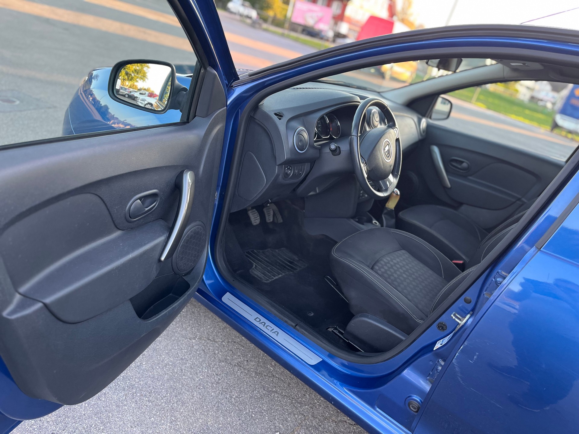 DACIA Sandero Tce 90 Lauréate-image-13