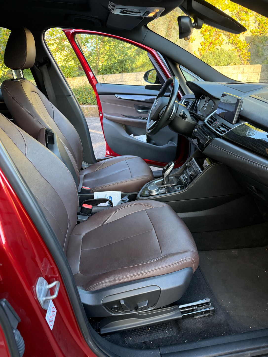 BMW 220i-image-2
