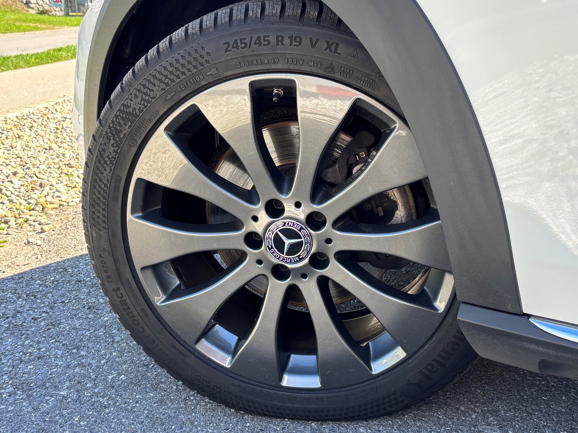 MERCEDES-BENZ E 220 d All-Terrain Avantgarde 4Matic-image-4