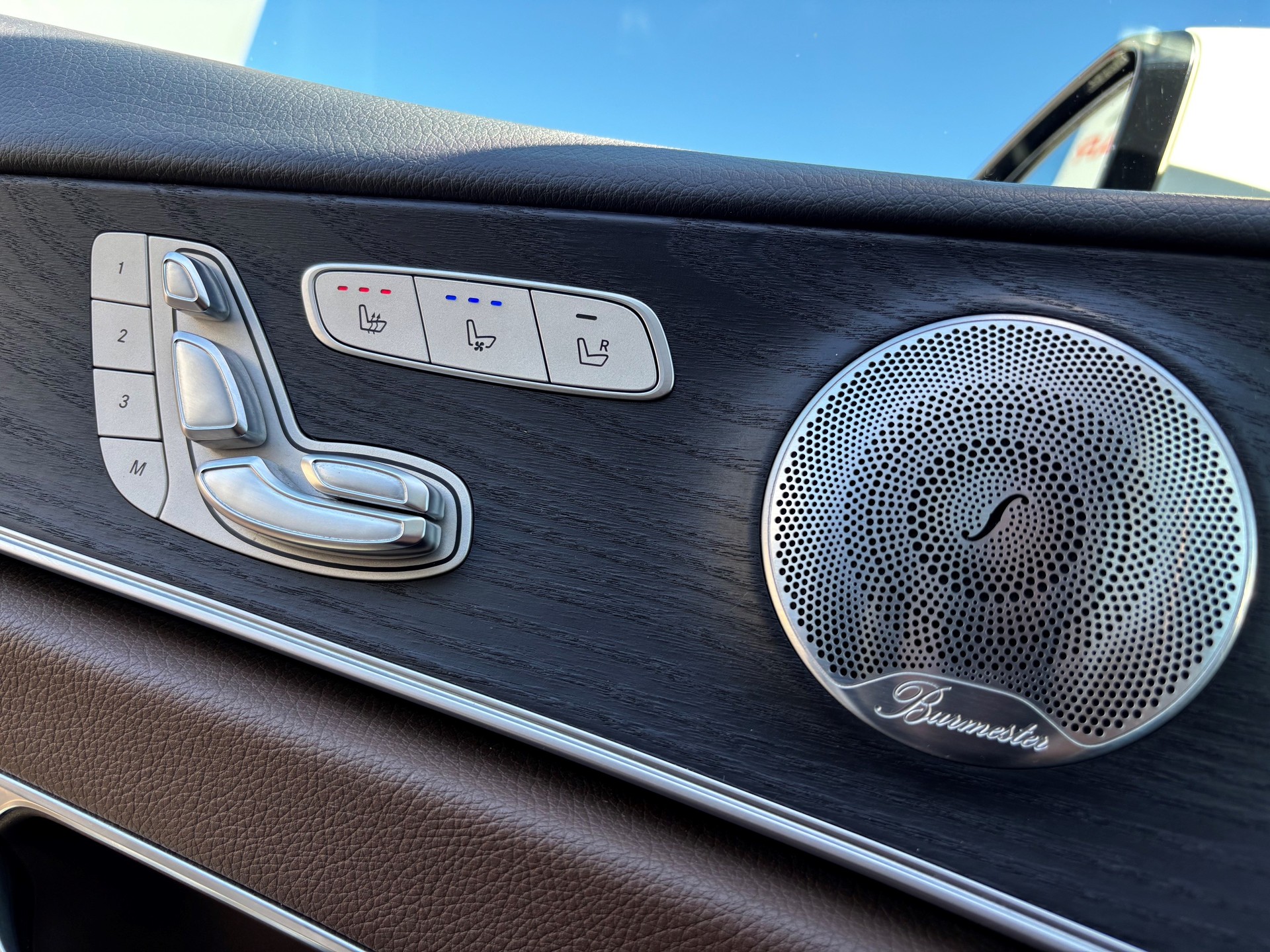 MERCEDES-BENZ E 220 d All-Terrain Avantgarde 4Matic-image-11