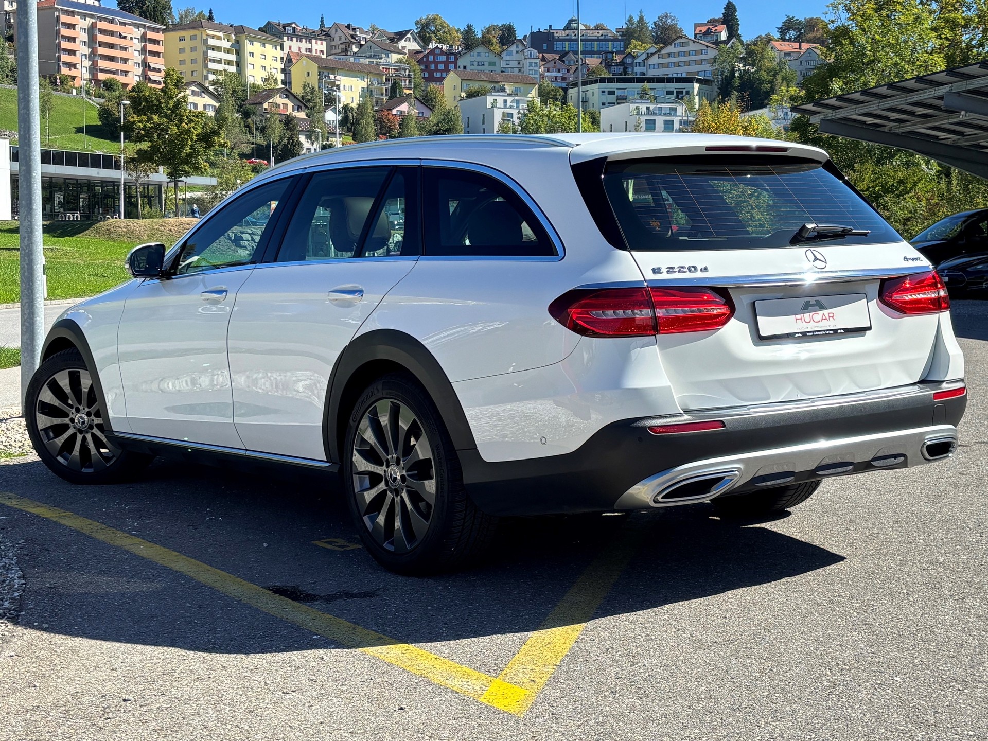 MERCEDES-BENZ E 220 d All-Terrain Avantgarde 4Matic-image-1