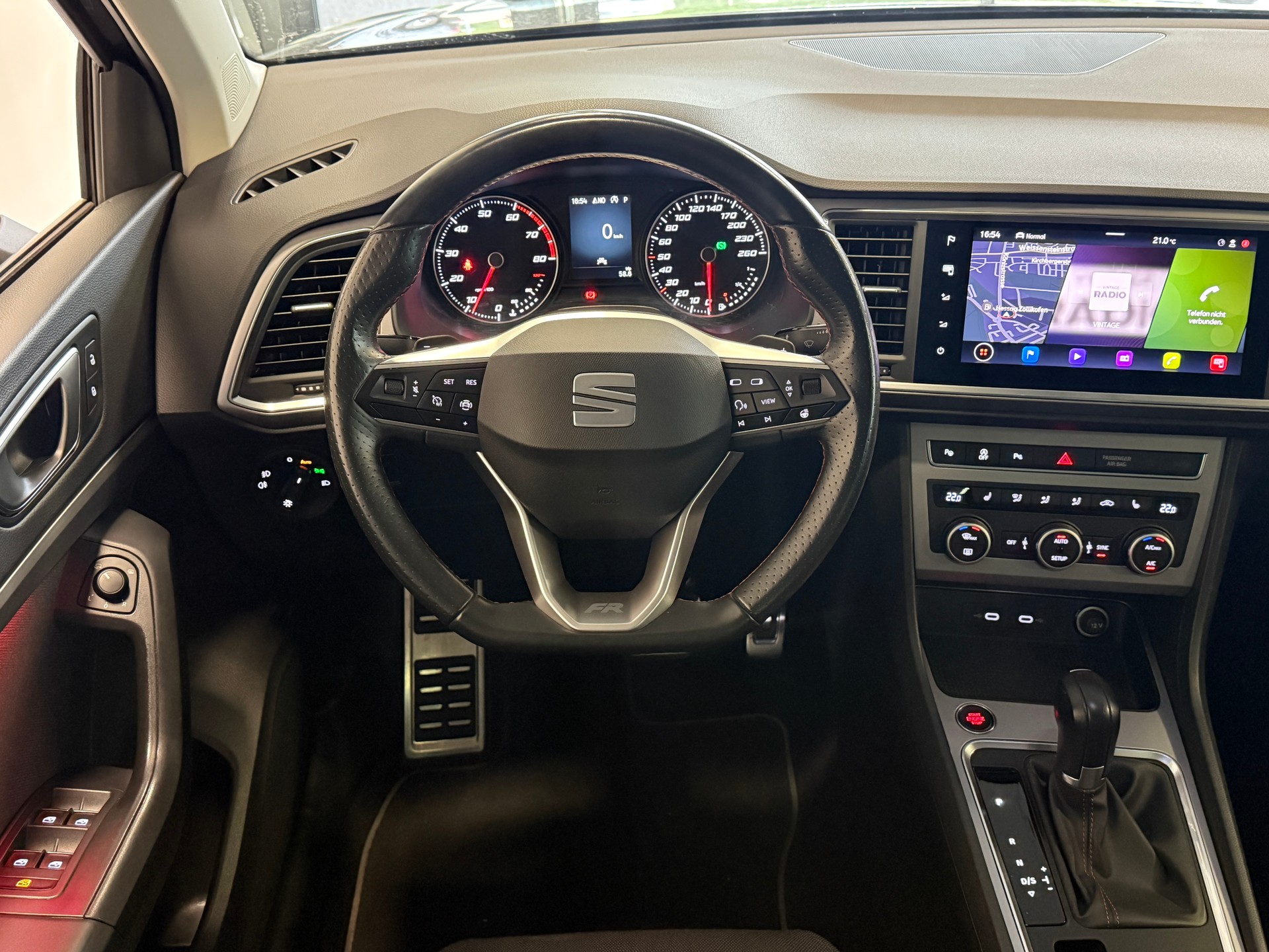 SEAT Ateca 2.0 TSI FR Hola 4Drive DSG *Anhängerkupplung*-image-4