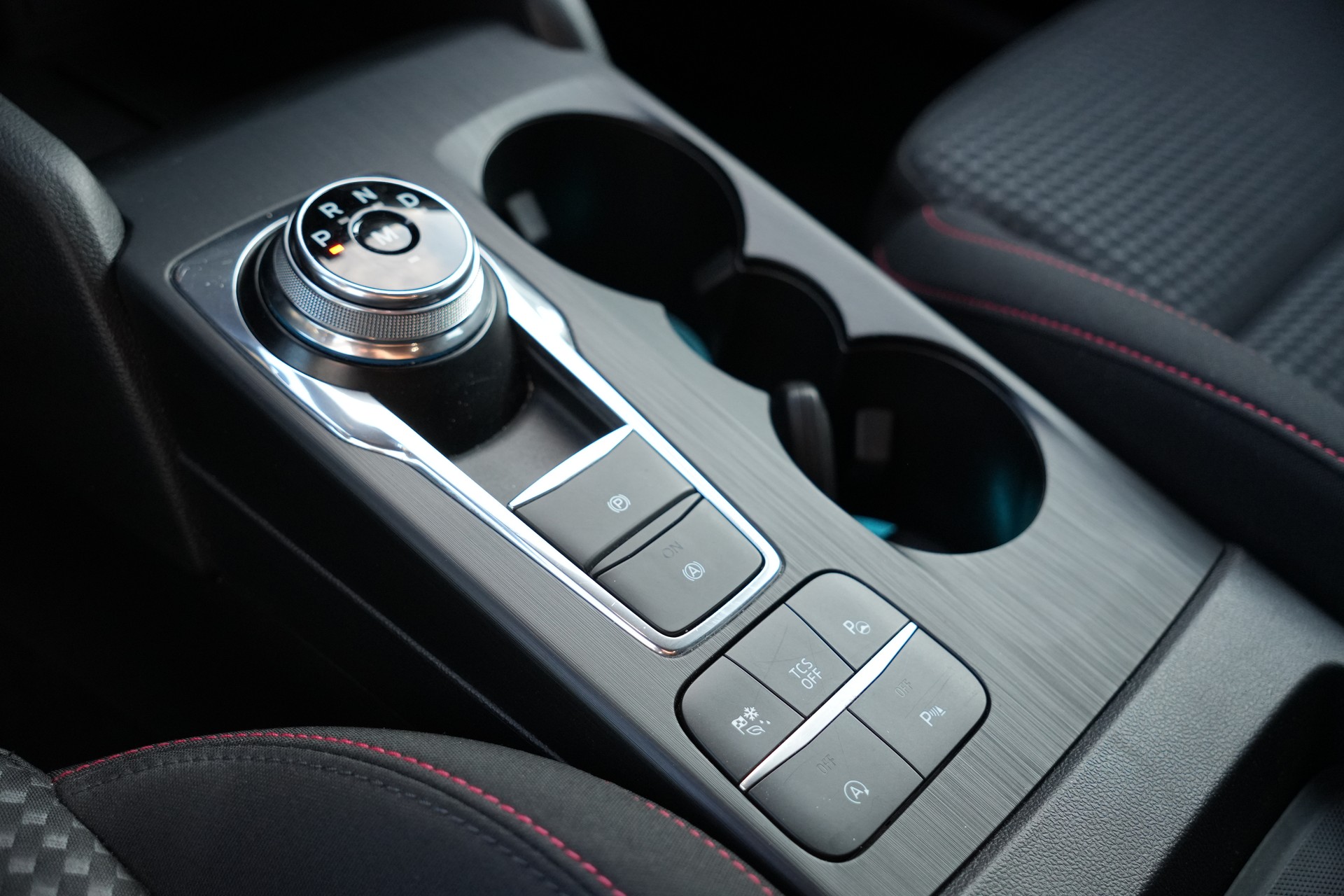 FORD Focus 1.0 SCTi ST Line Automatic (CH)-image-19