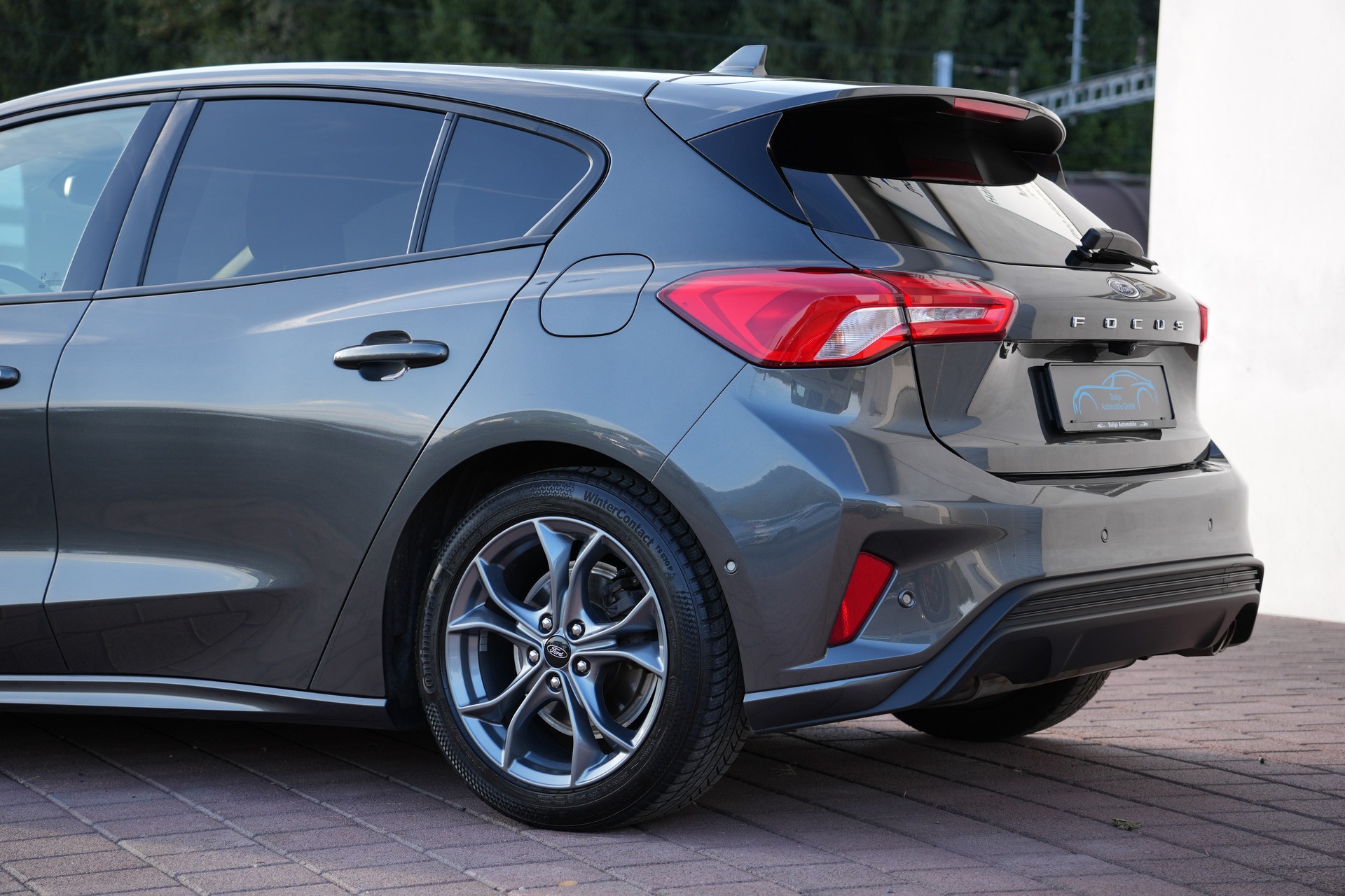 FORD Focus 1.0 SCTi ST Line Automatic (CH)-image-2
