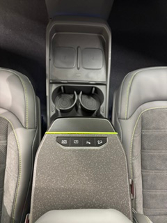 KIA EV3 81 kWh GT 4x4-image-13