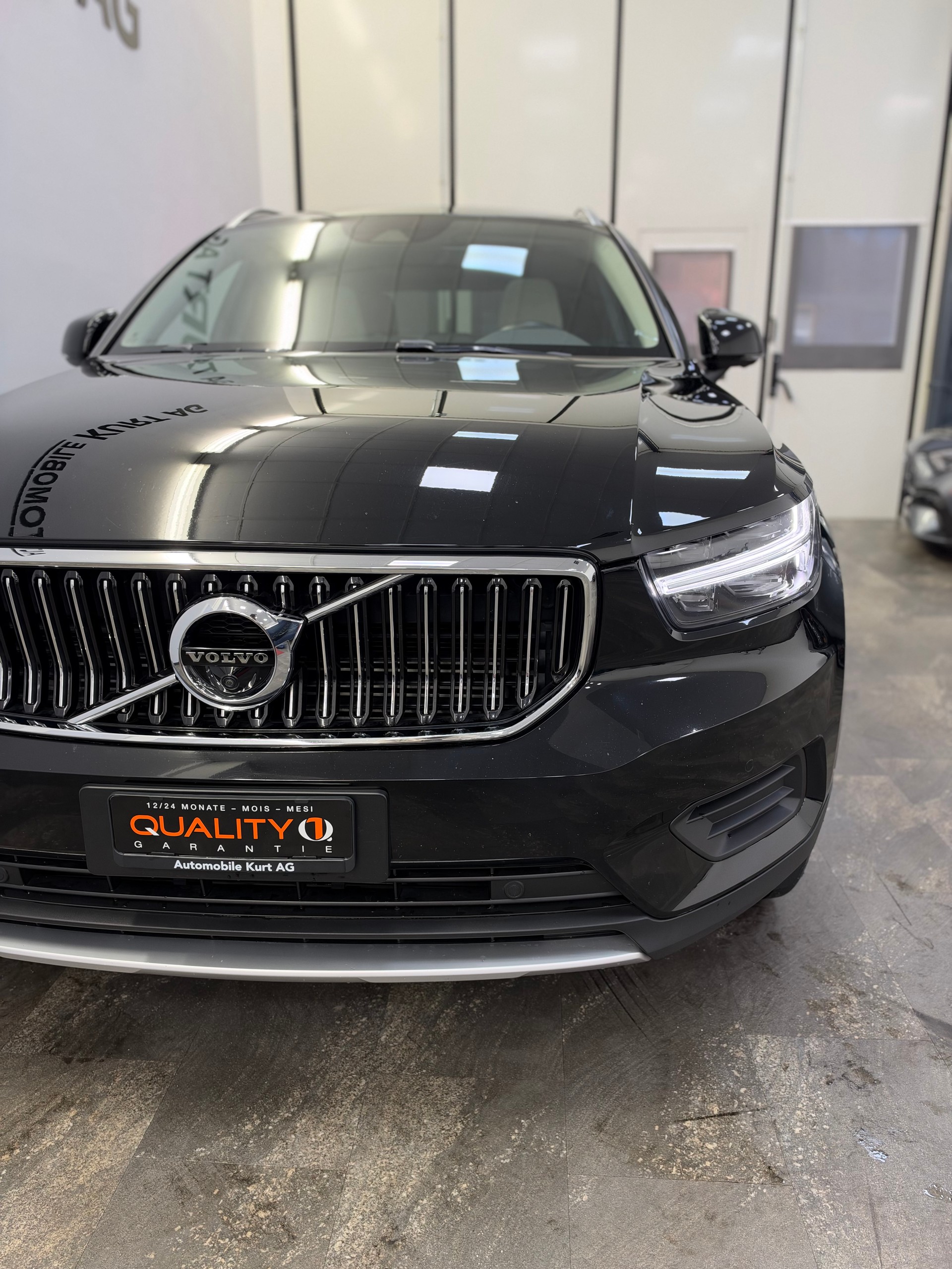 VOLVO XC40 T5 TwE R-Design Expression DCT-image-8