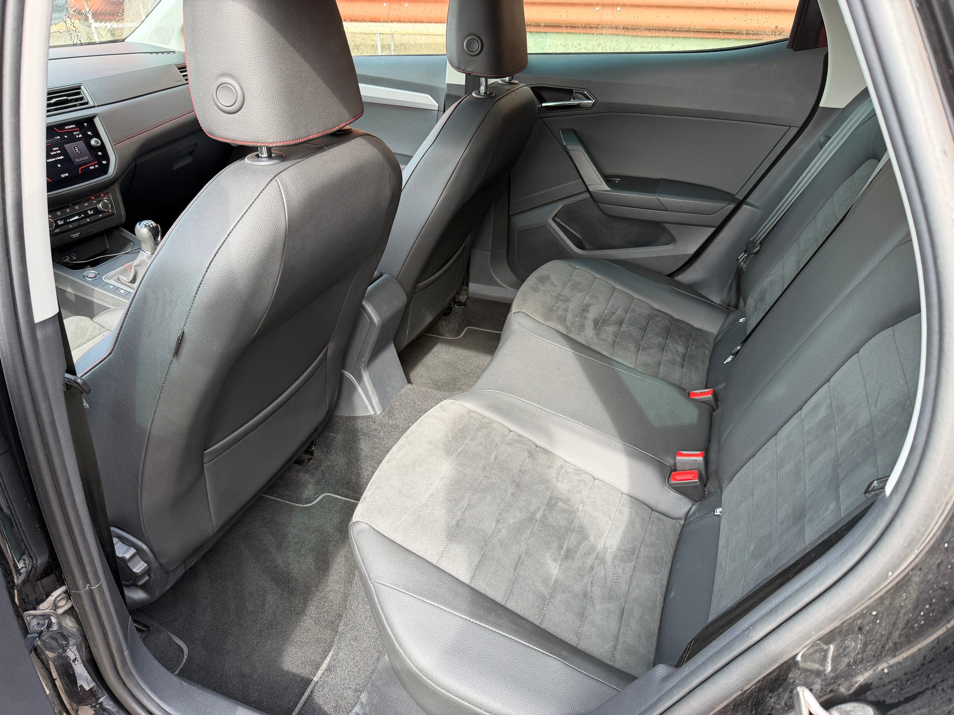 SEAT Ibiza 1.0 EcoTSI Swiss FR-image-10