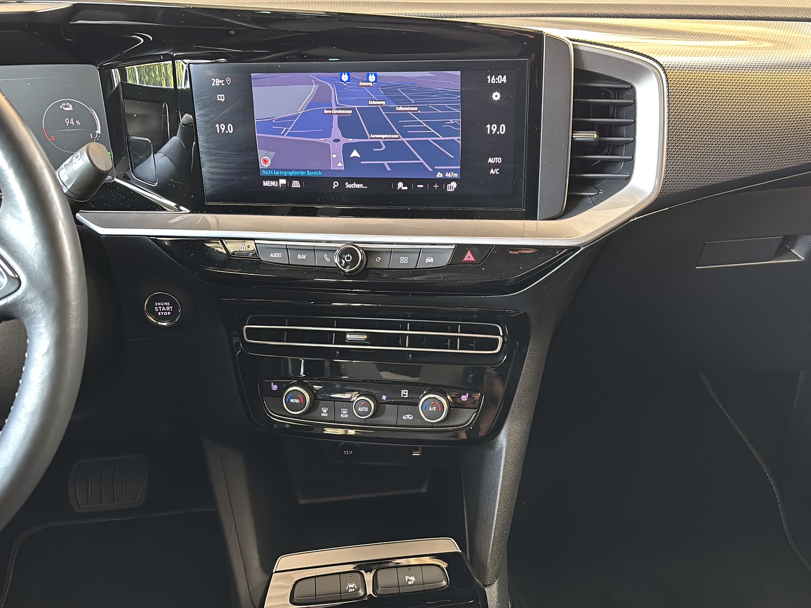 OPEL Mokka e-Elegance-image-14
