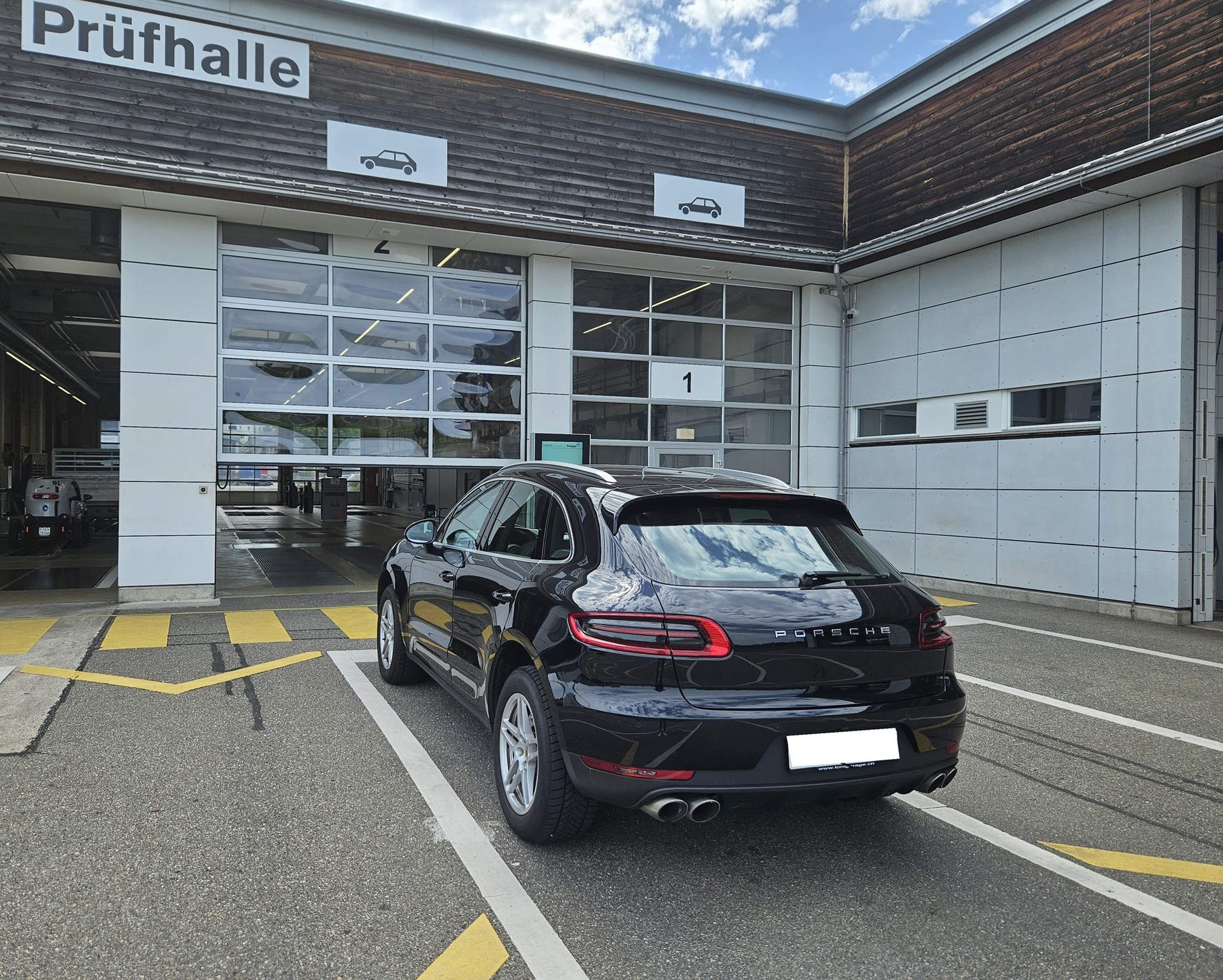 PORSCHE Macan S Diesel PDK-image-5