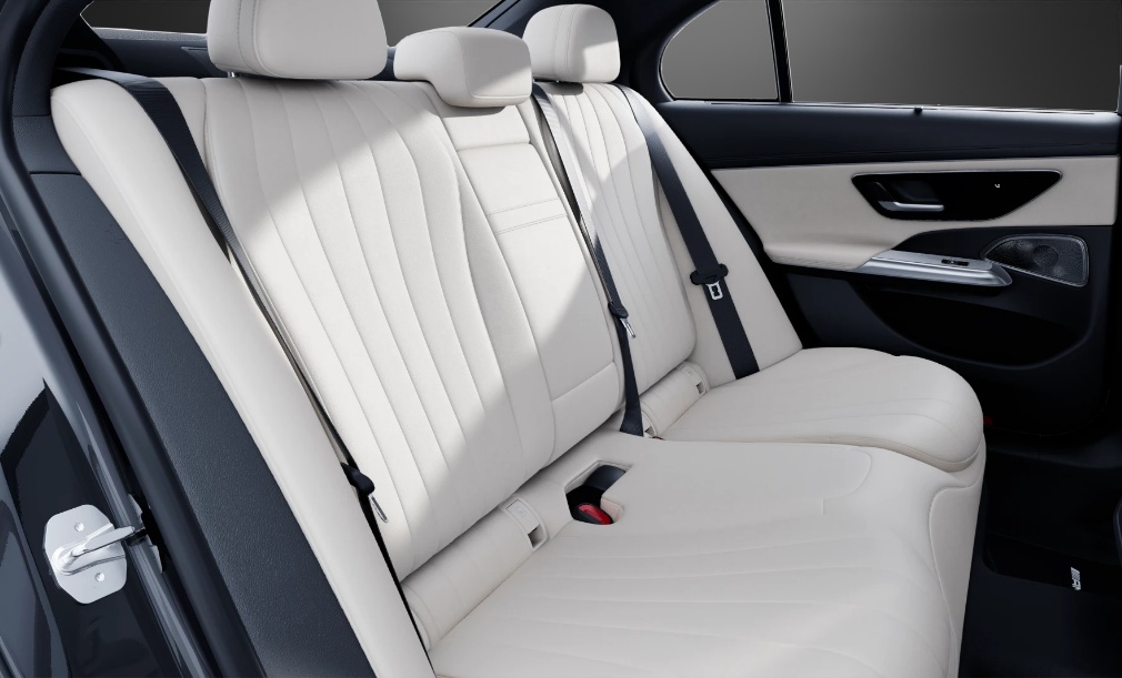 MERCEDES-BENZ E 450 d 4Matic 9G-Tronic-image-6