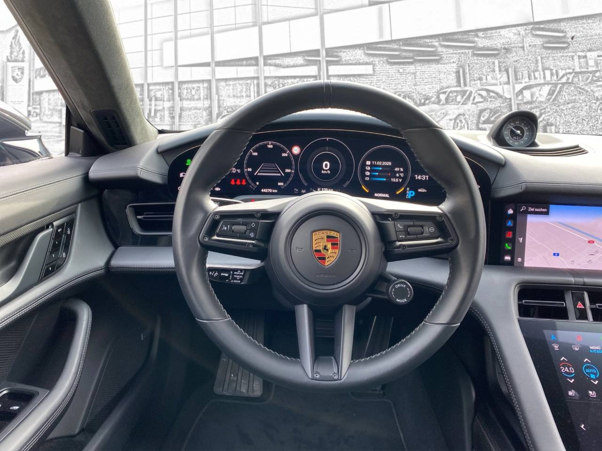 PORSCHE Taycan Turbo S Cross Turismo-image-4