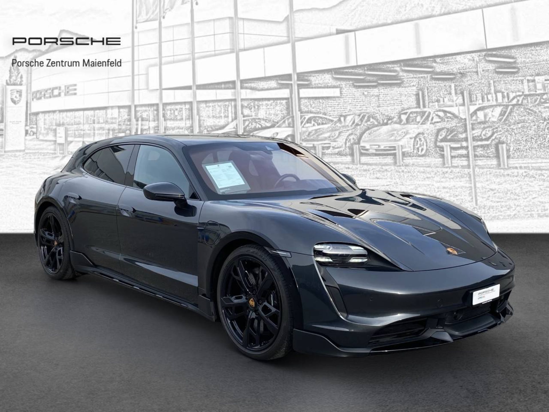 PORSCHE Taycan Turbo S Cross Turismo-image-10