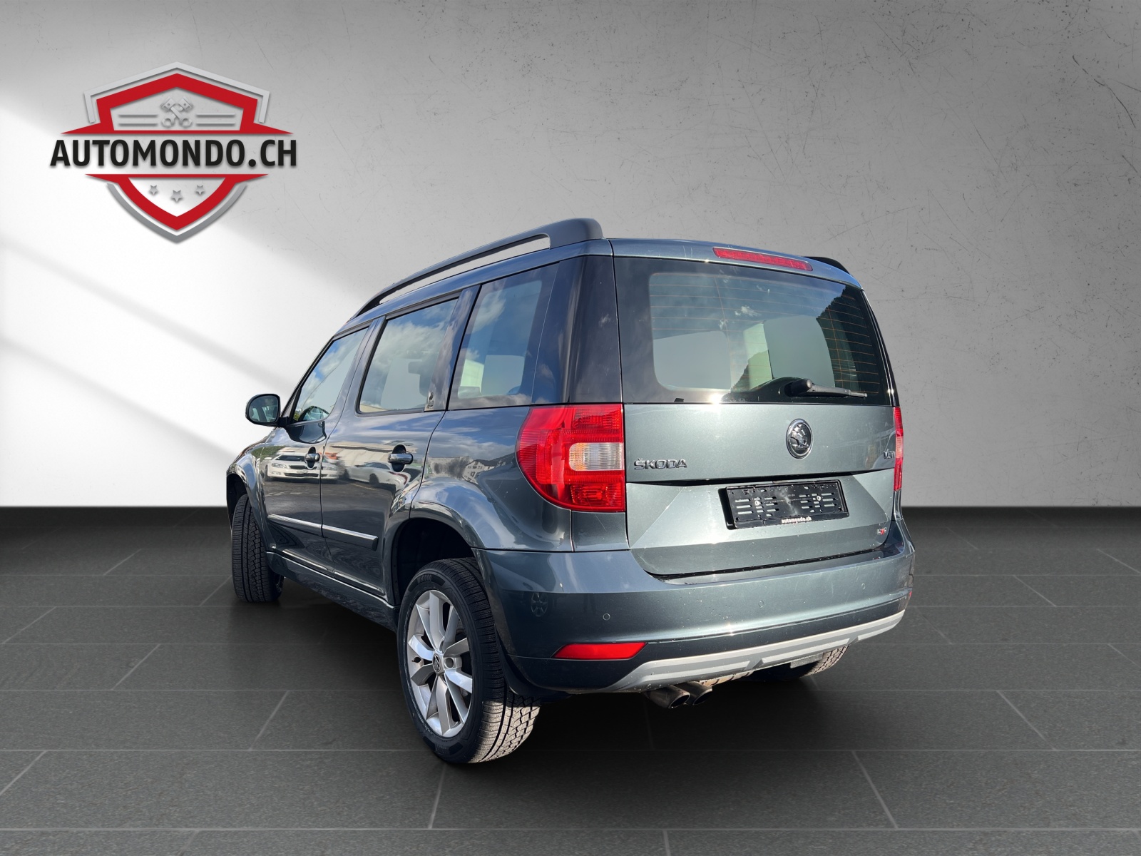 SKODA Yeti 1.8 TSI Active 4x4-image-4