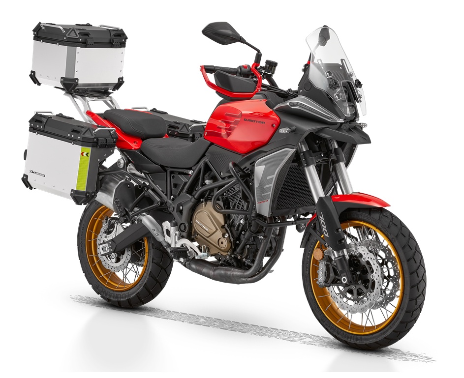 QJ SRT 700 SX Touring