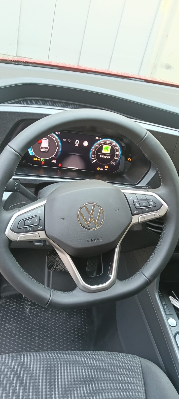 VW Caddy 2.0 TDI Liberty DSG-image-7
