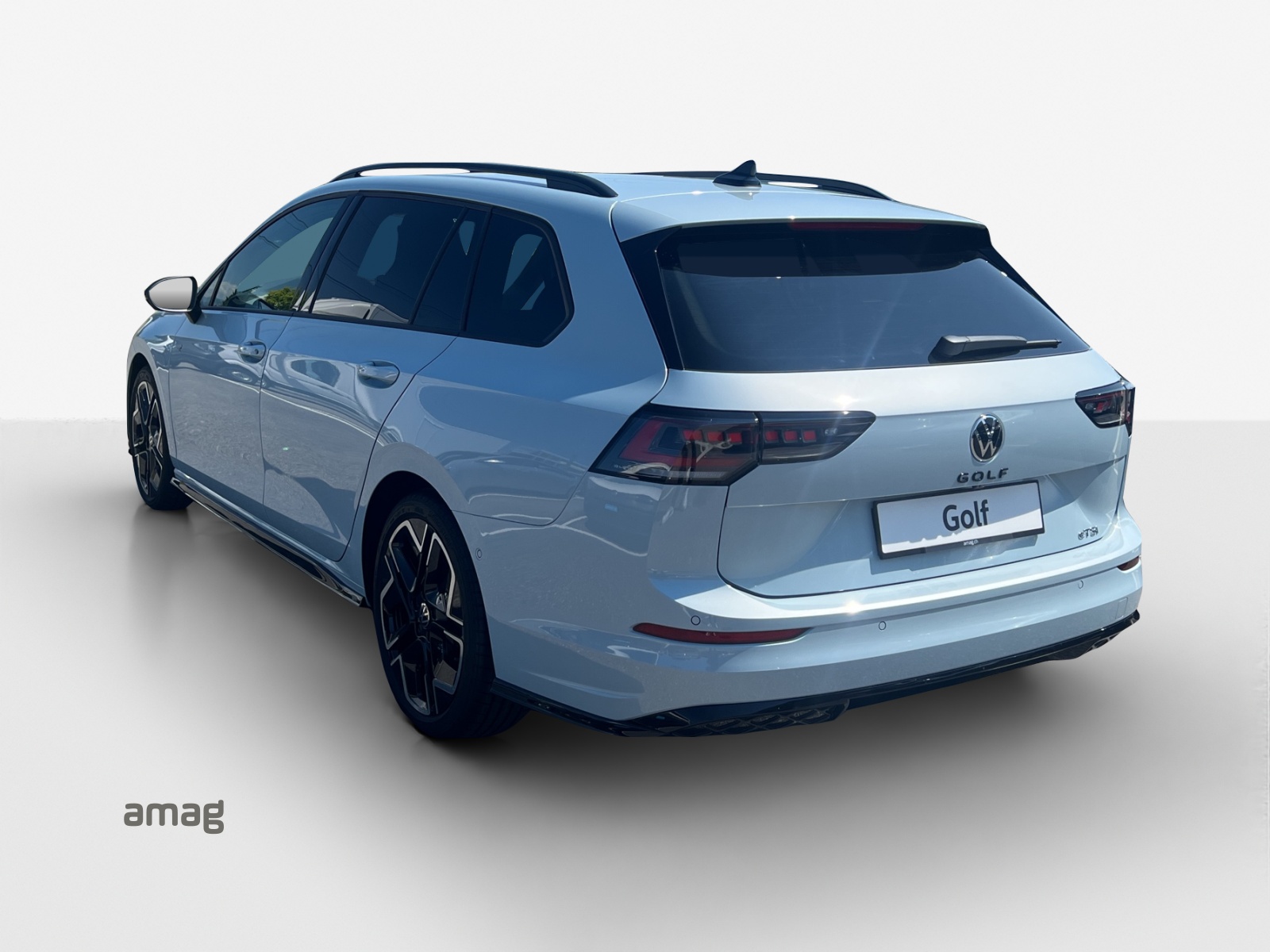 VW Golf Variant 1.5 eTSI mHEV R-Line-image-2
