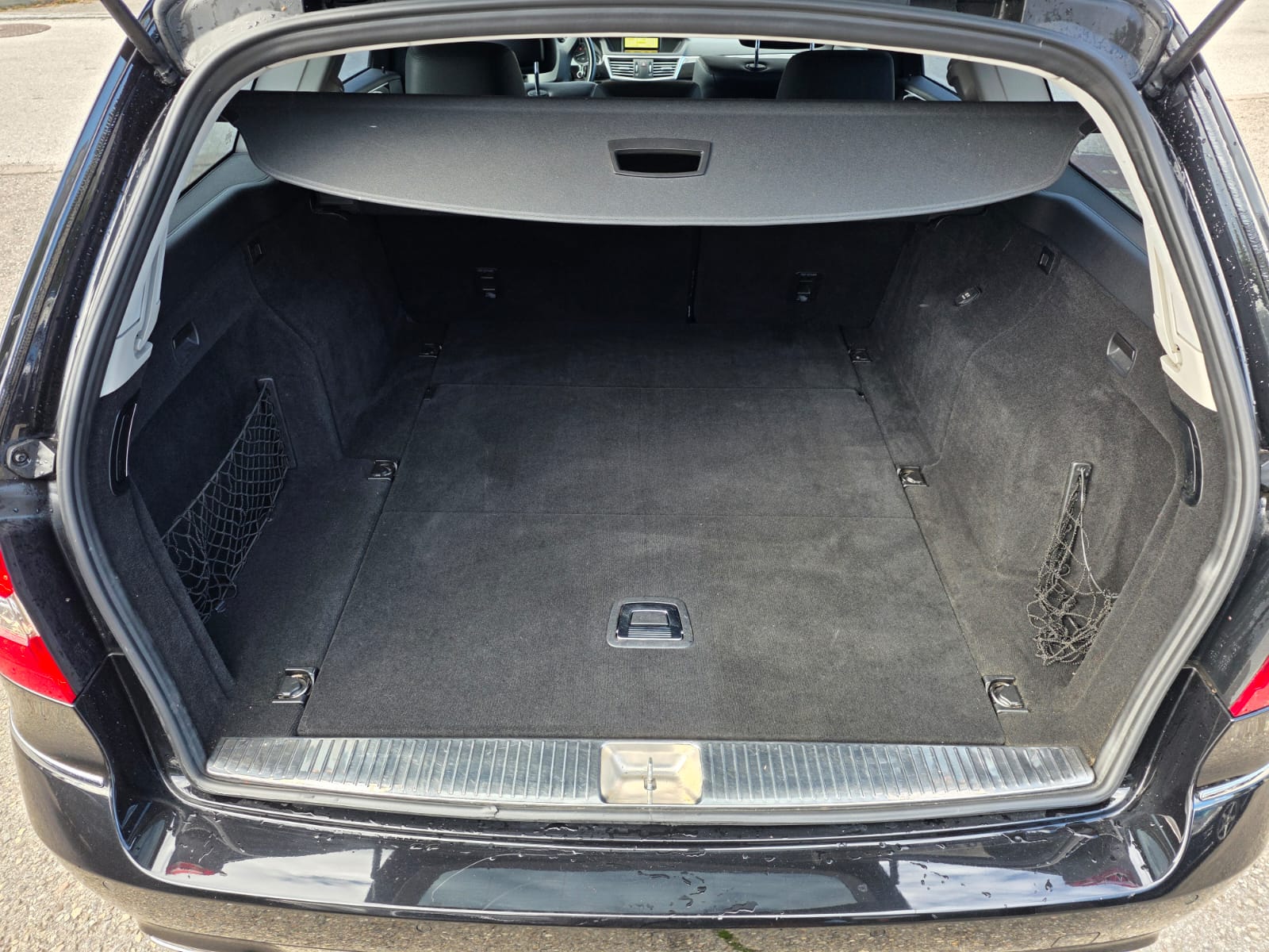 MERCEDES-BENZ E 200 CGI BlueEfficiency Avantgarde 7G-Tronic-image-6