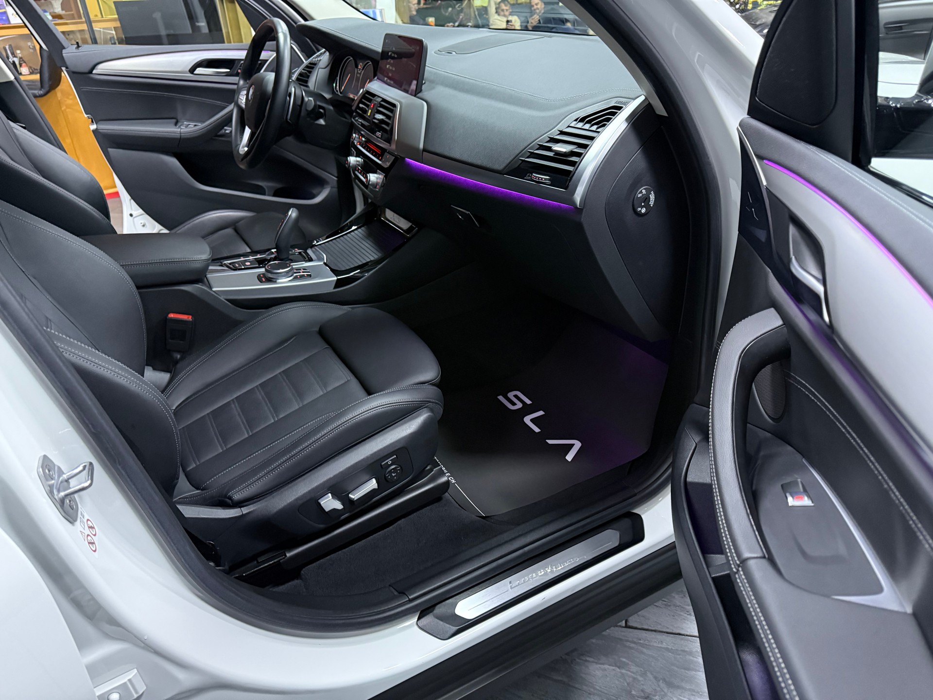 BMW X3 xDrive 20d Luxury Line Steptronic-image-7