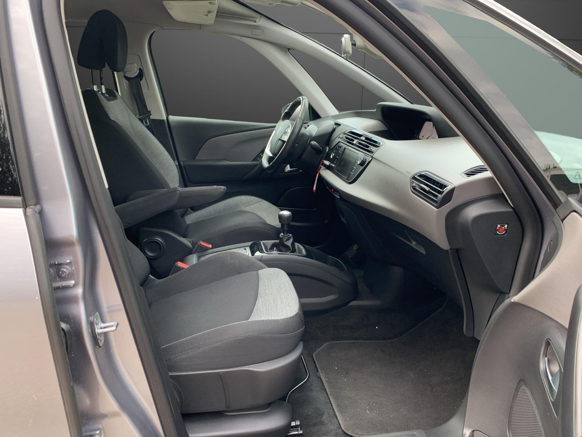 CITROEN C4 Grand Picasso 1.2 PureTech Feel-image-7