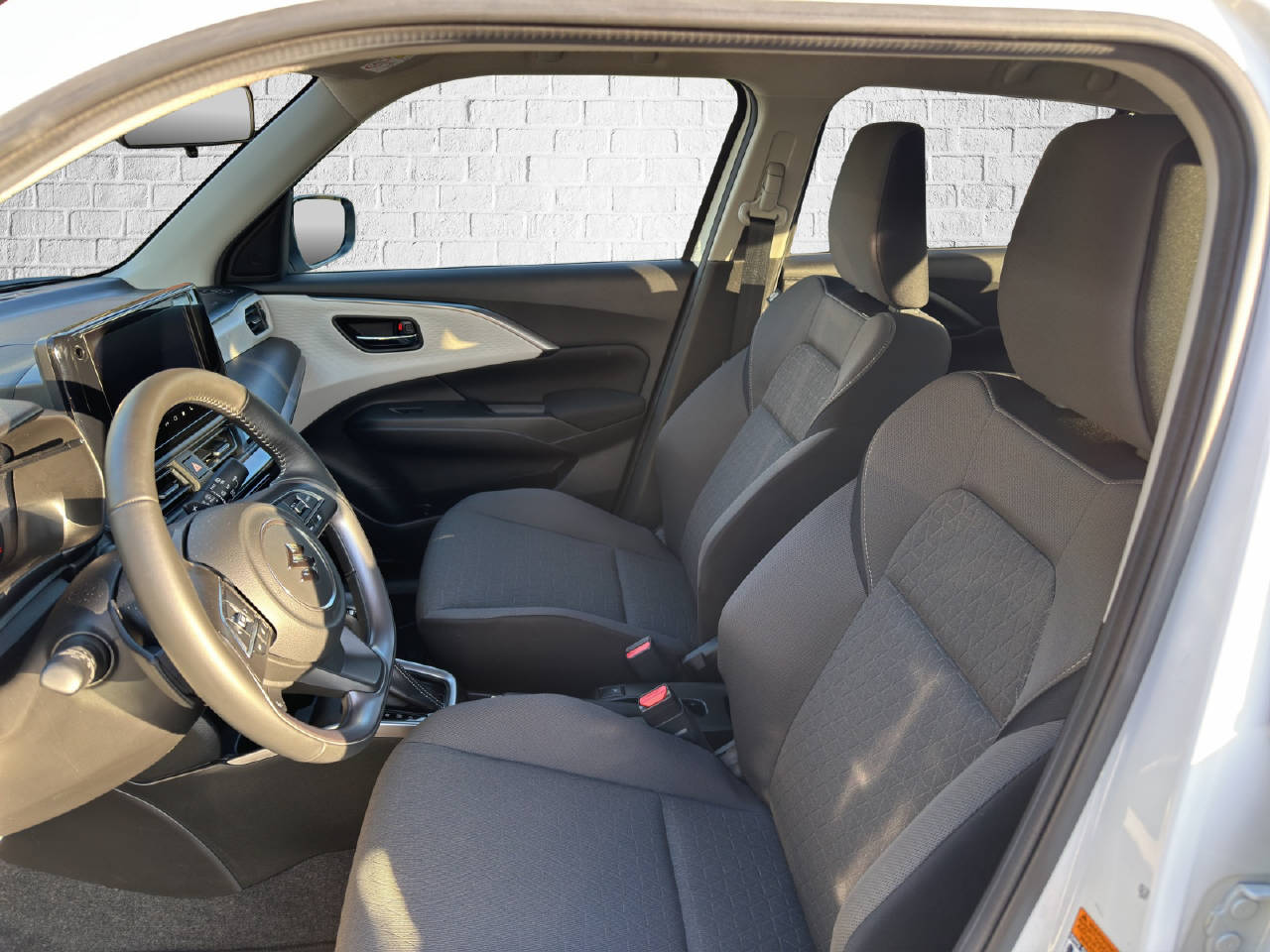 SUZUKI Swift 1.2 Compact Top Hybrid-image-6