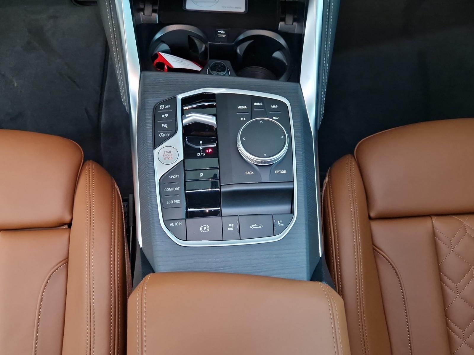 BMW 430i xDrive Cabrio-image-20