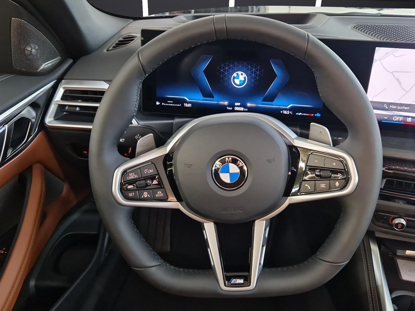 BMW 430i xDrive Cabrio-image-18