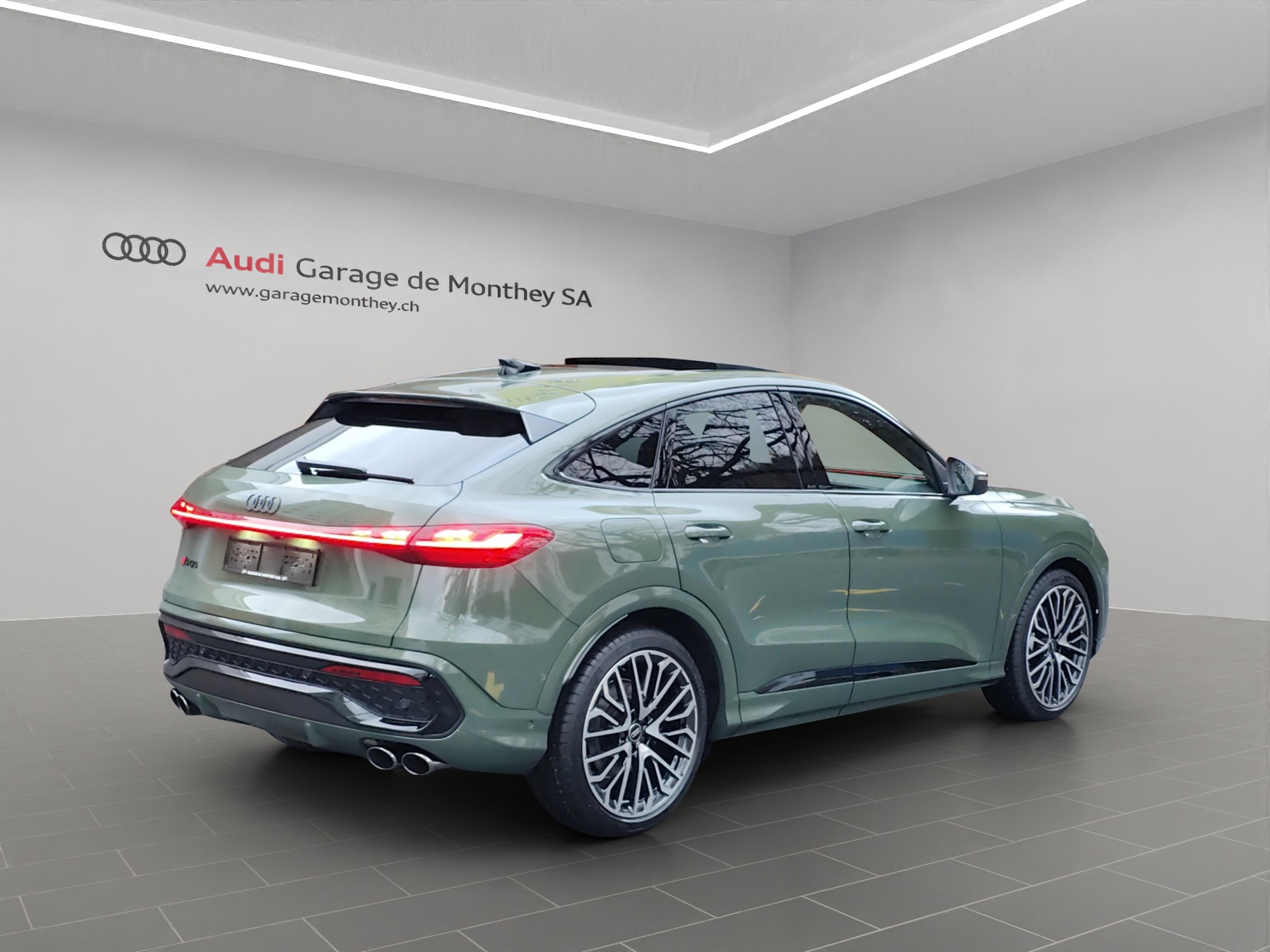AUDI SQ5 Sportback TFSI quattro S-tronic-image-4