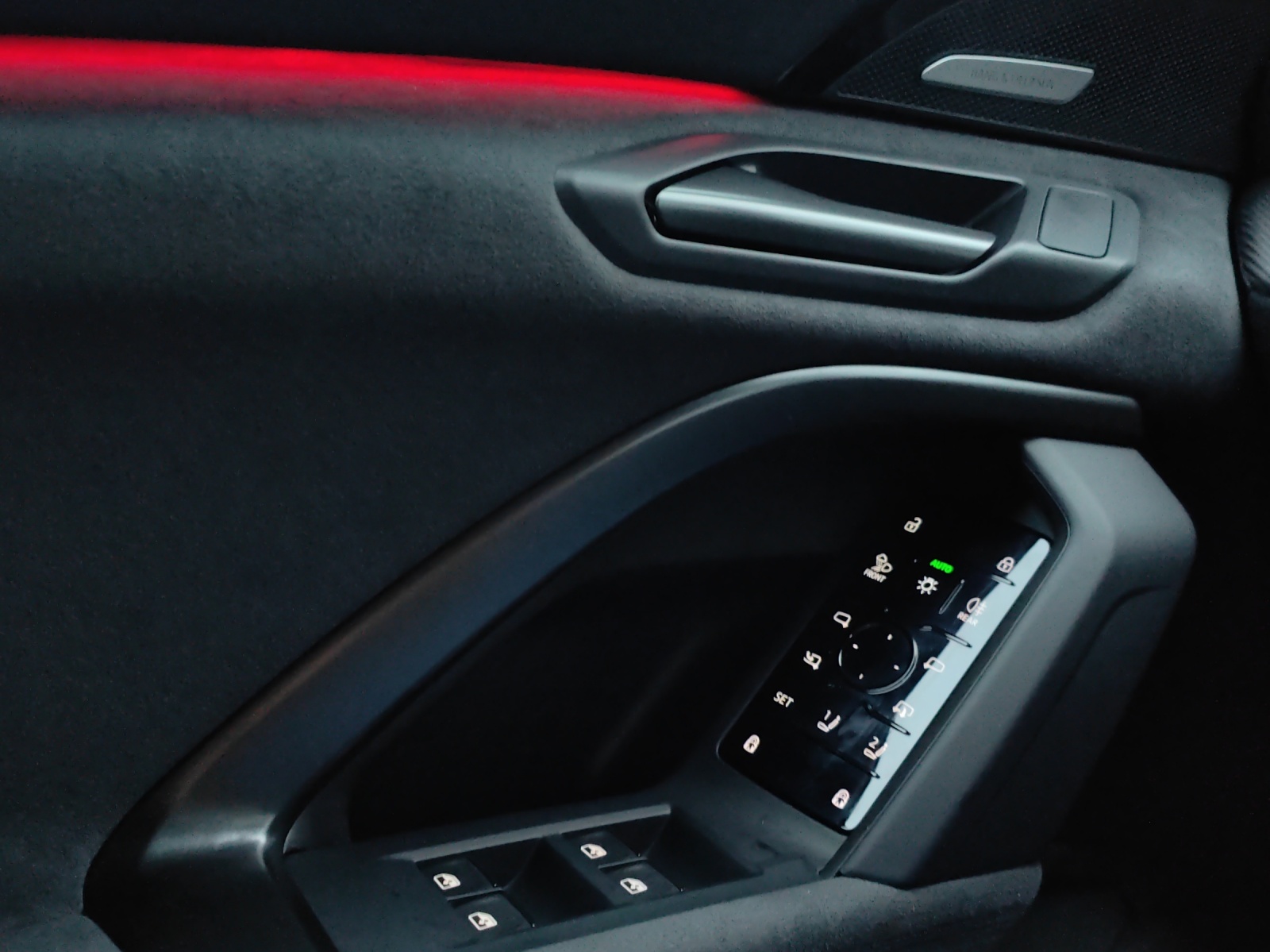 AUDI SQ5 Sportback TFSI quattro S-tronic-image-15