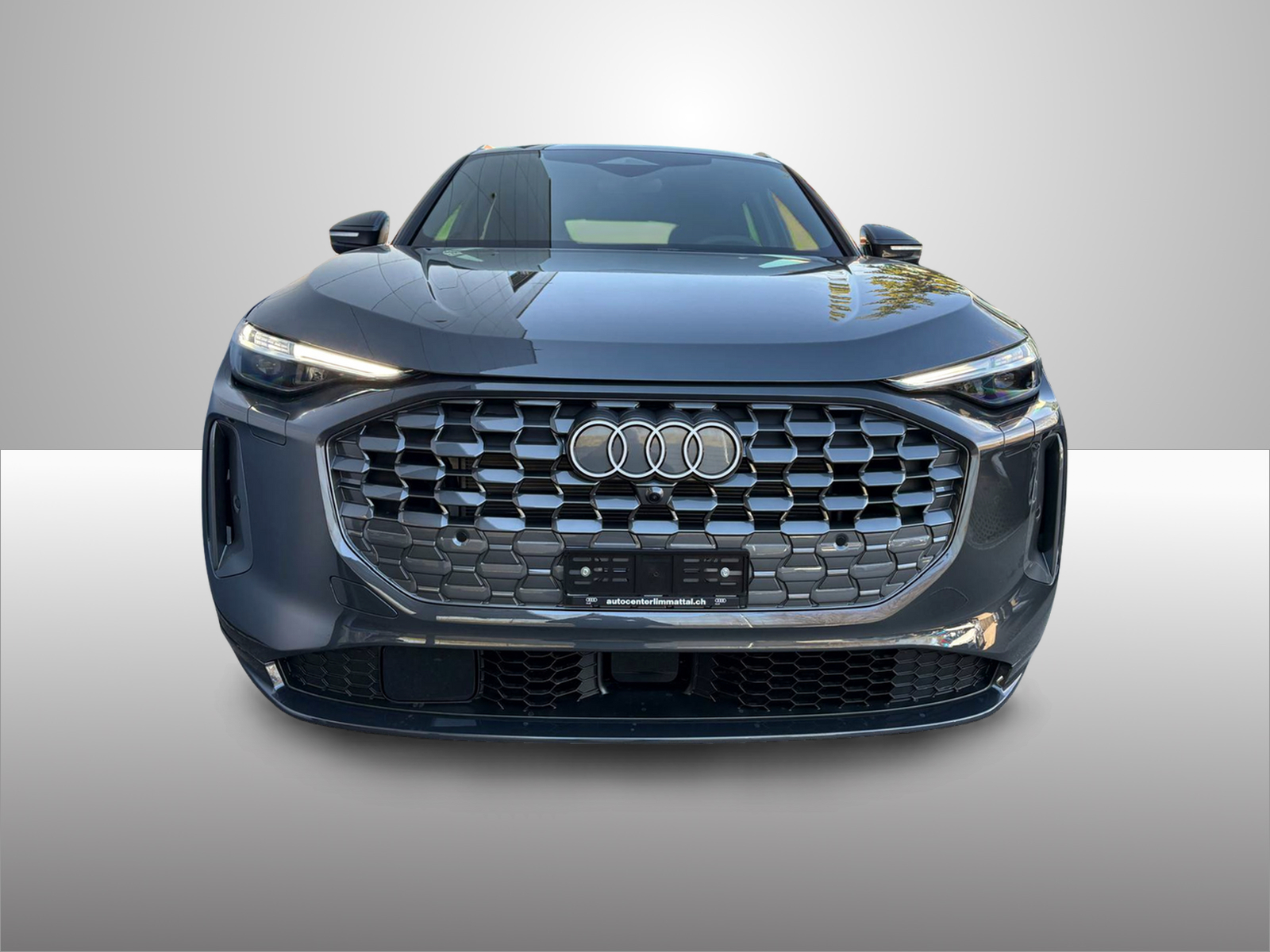 AUDI Q5 TDI quattro 150 kW S-tronic-image-1