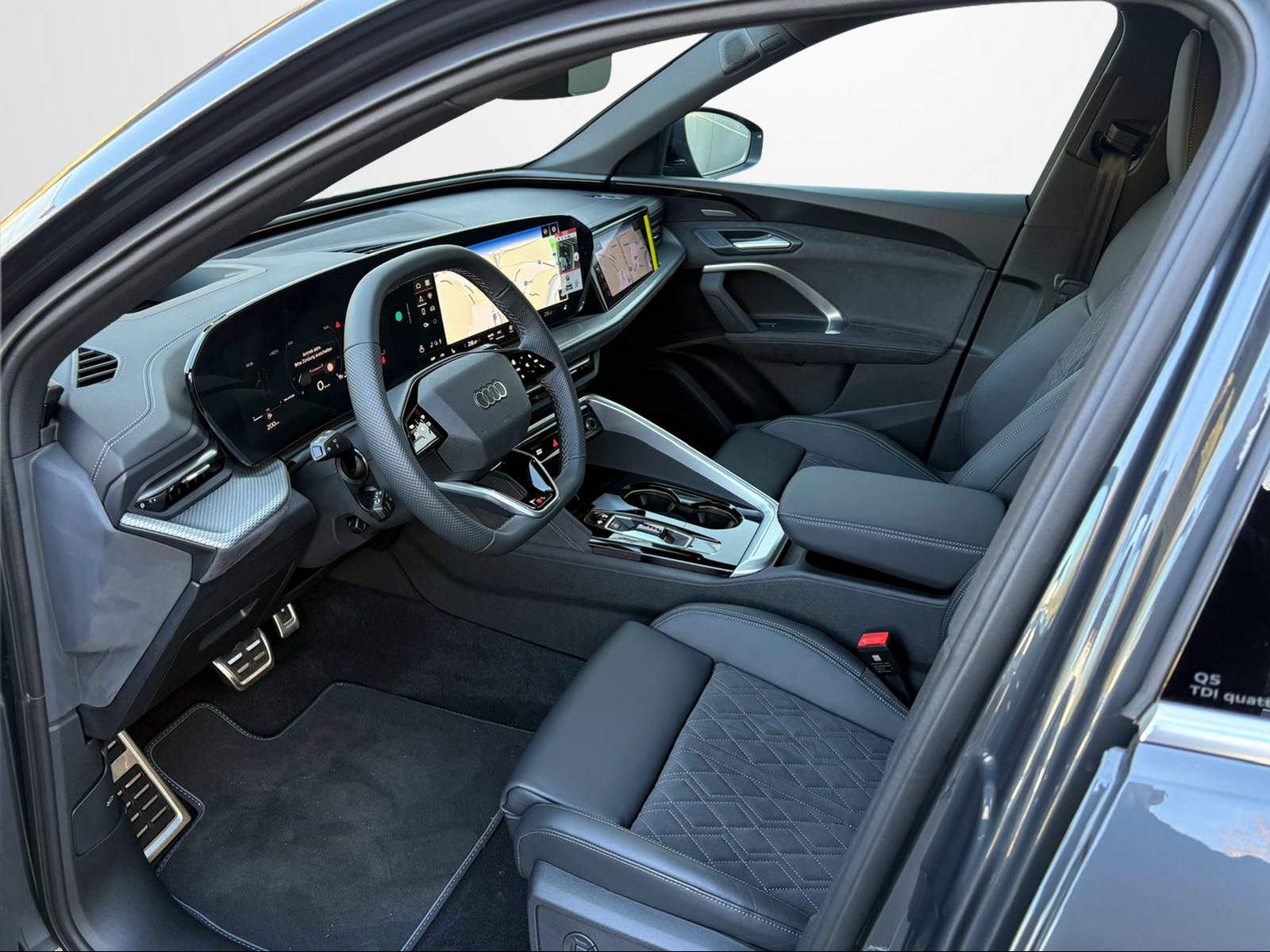 AUDI Q5 TDI quattro 150 kW S-tronic-image-4