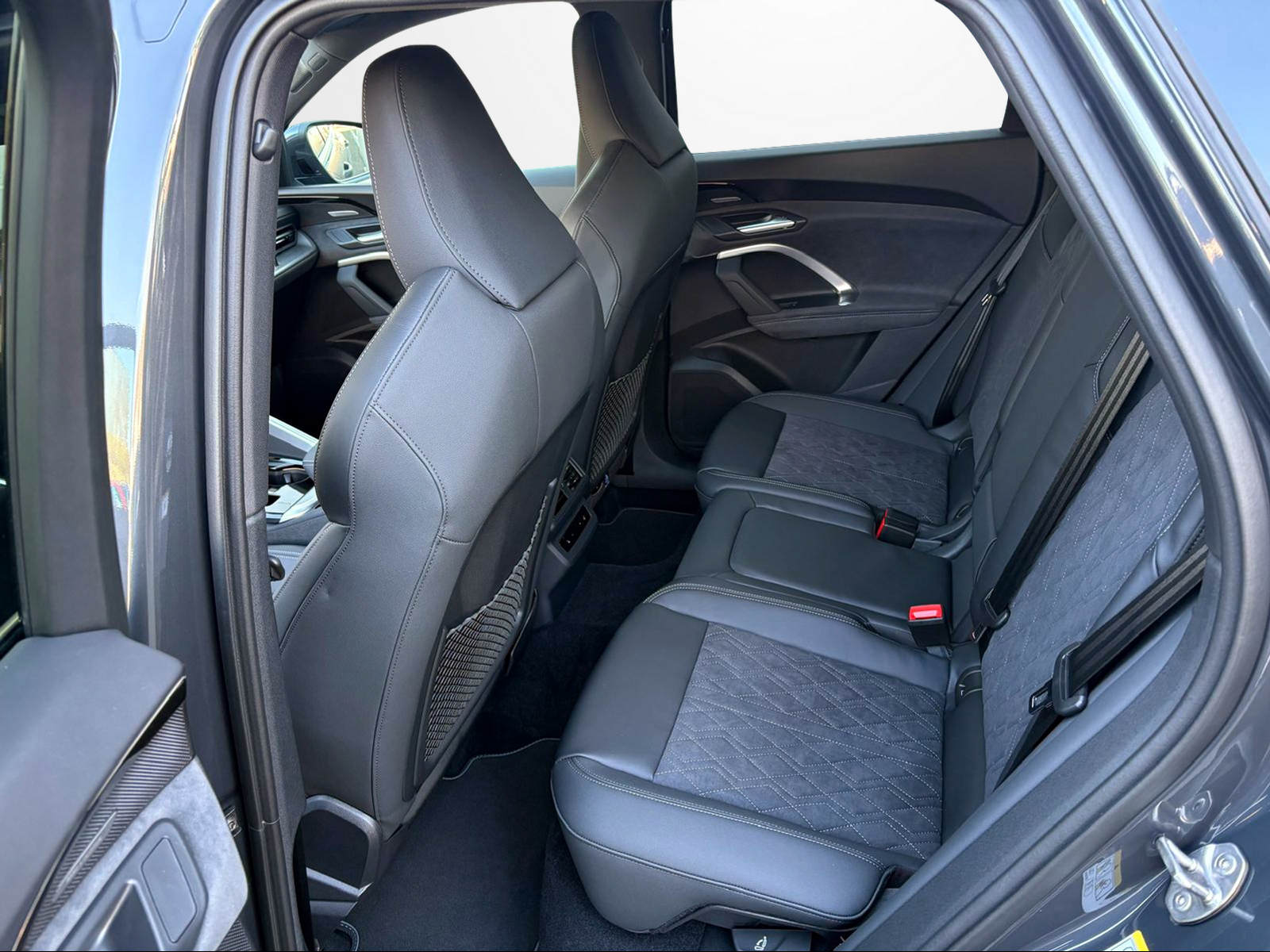 AUDI Q5 TDI quattro 150 kW S-tronic-image-9