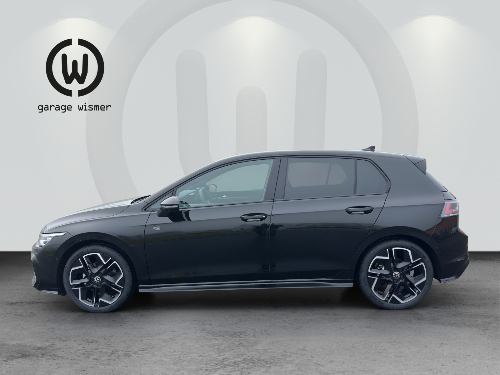 VW Golf 1.5 e TSI mHEV R-Line DSG-image-1