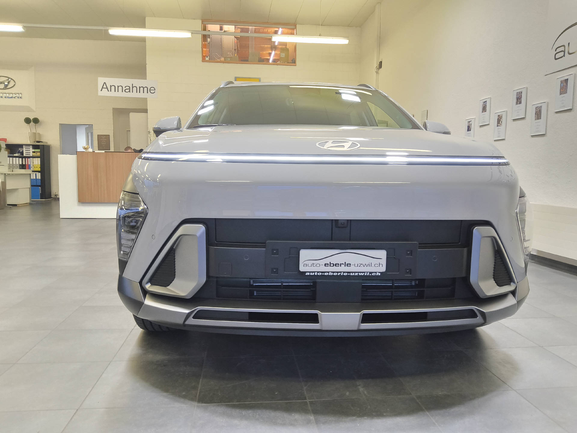 HYUNDAI Kona 1.6 GDi Hybrid Amplia-image-5