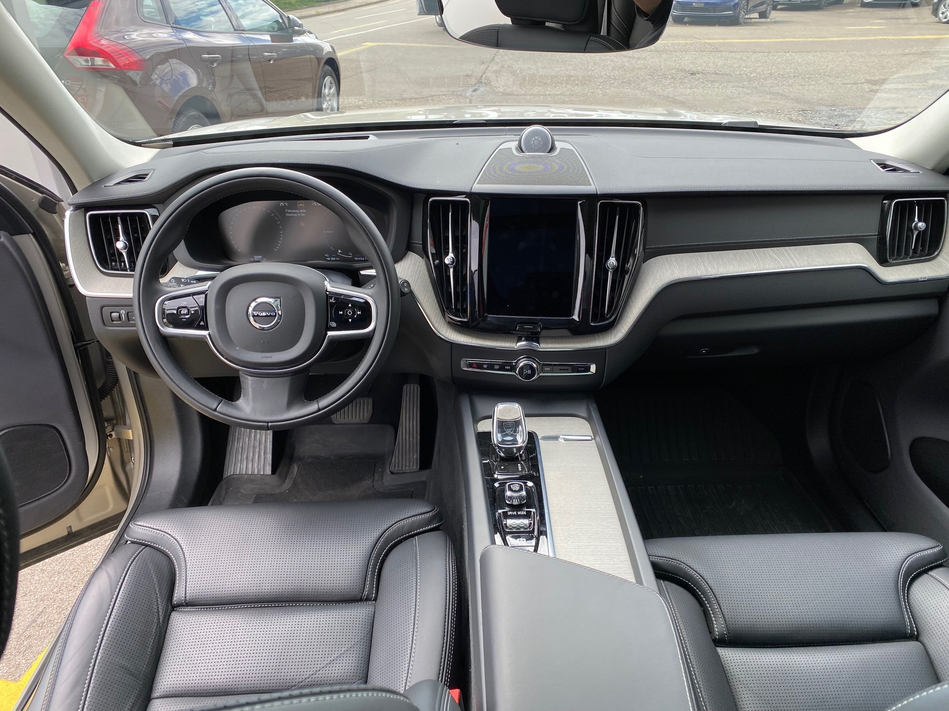 VOLVO XC60 T8 eAWD Inscription Geartronic-image-7