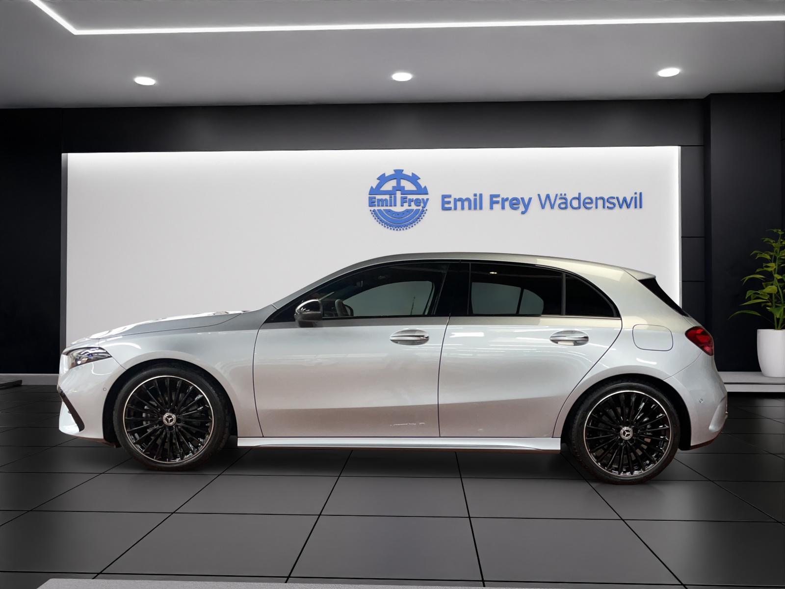 MERCEDES-BENZ A 200 Night Star AMG Line-showroom-element-2