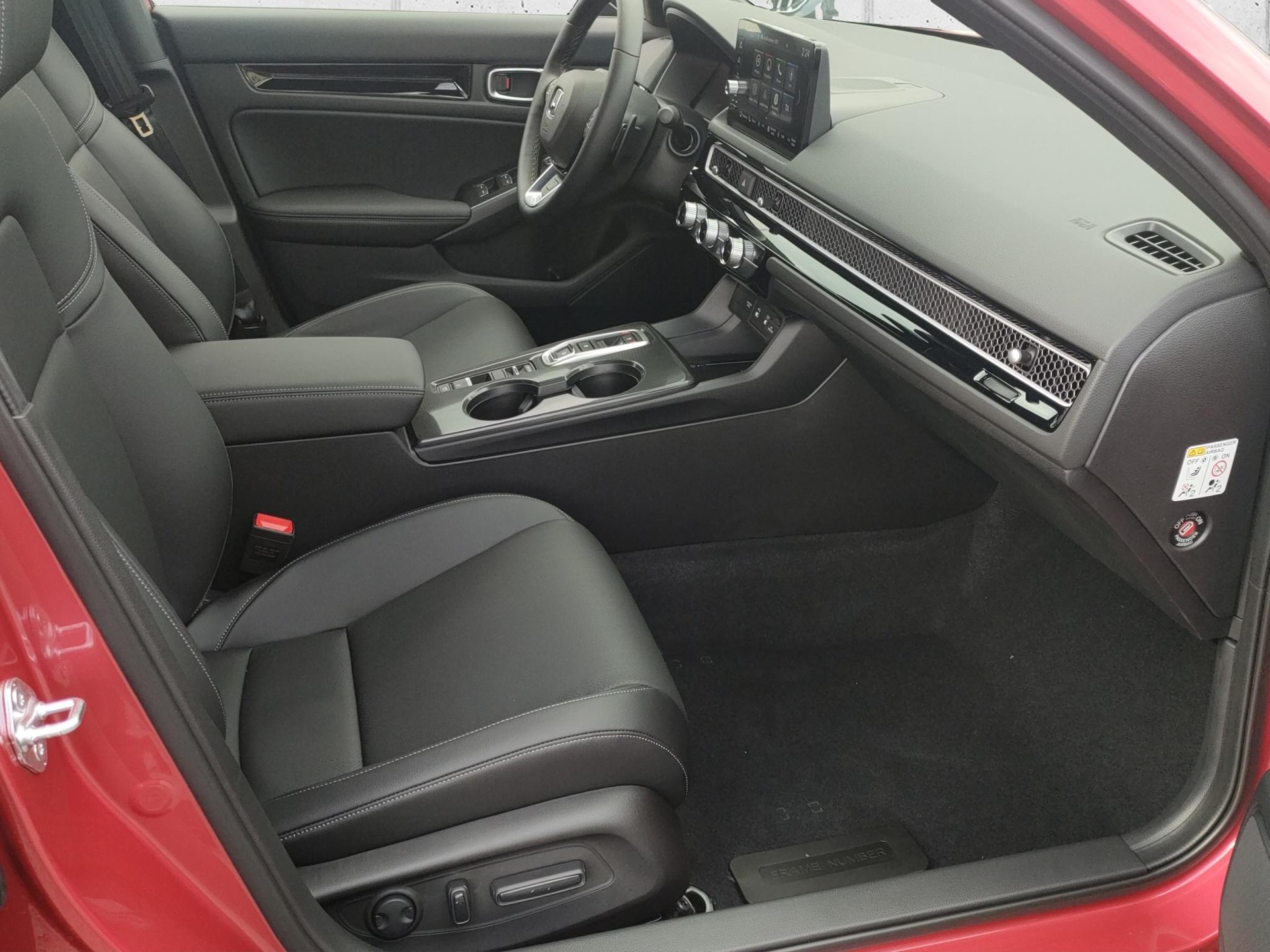 HONDA Civic 2.0 i-MMD Advance-image-14