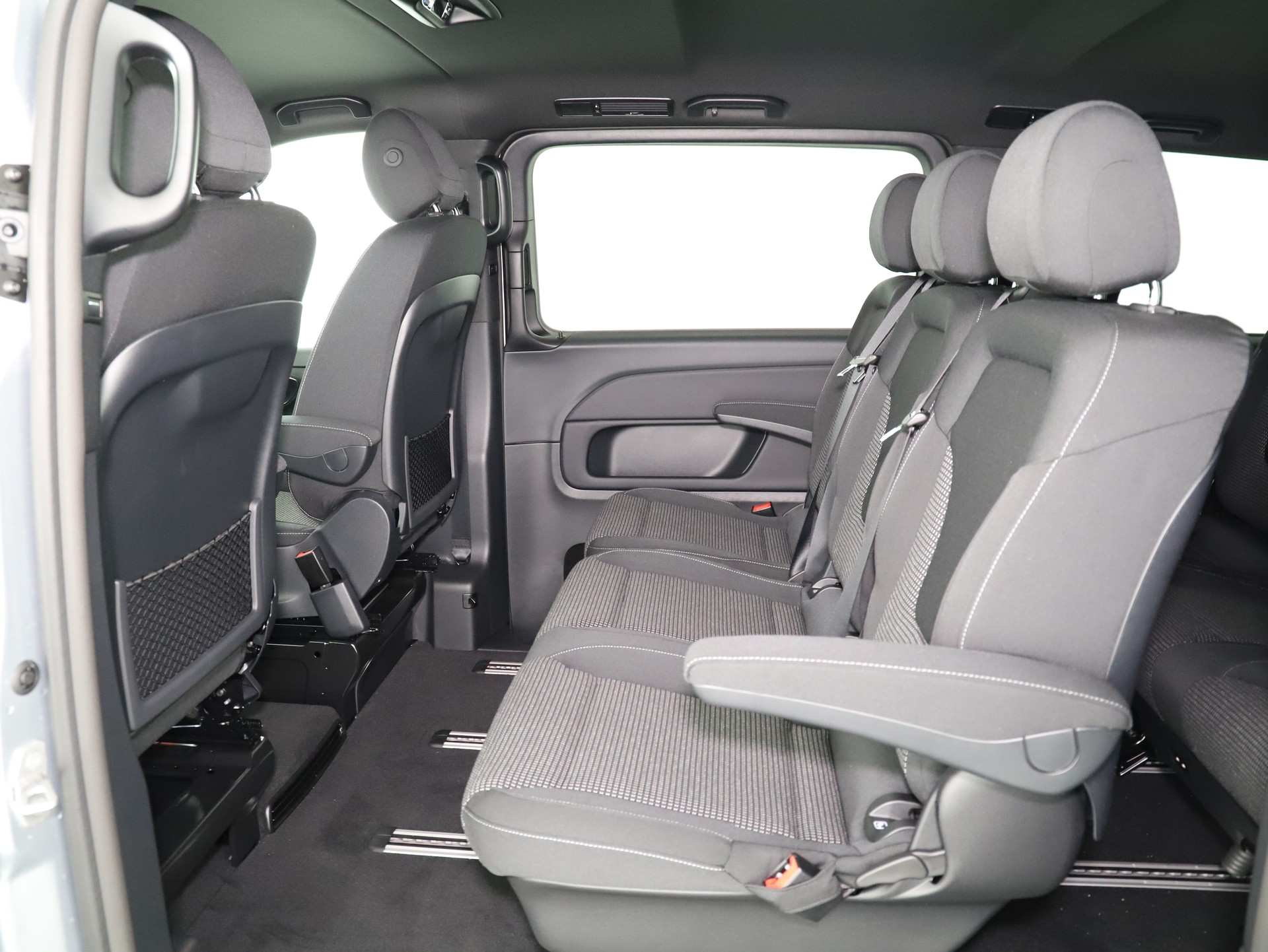 MERCEDES-BENZ V 250 d lang 9G-Tronic-image-9