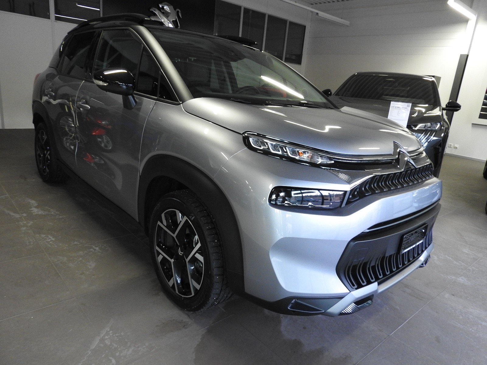 CITROEN C3 Aircross 1.2i Turbo Max EAT6-image-0