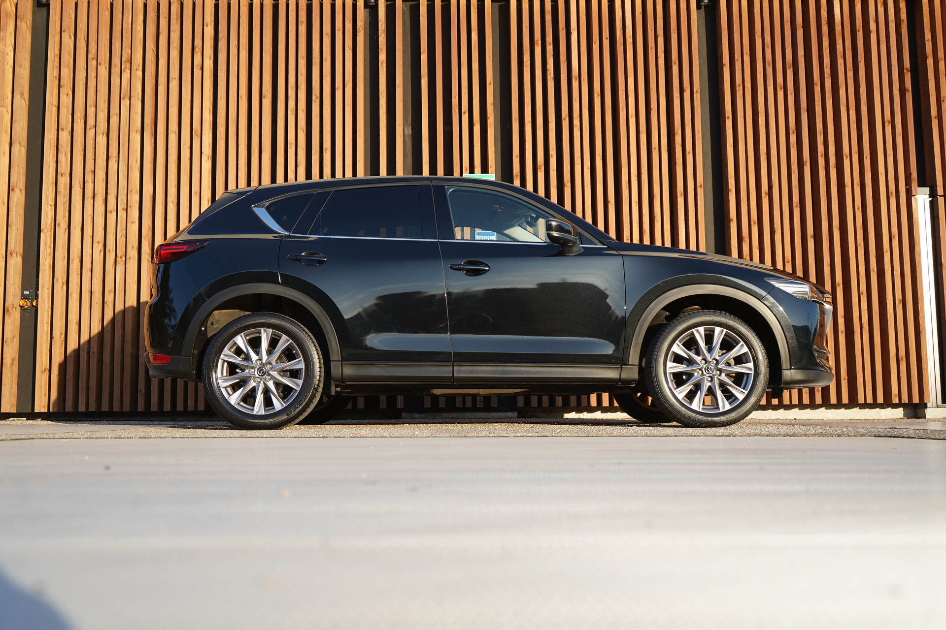 MAZDA CX-5 SKYACTIV-G 194 REVOLUTION AWD AUTOMAT l 194 PS-image-0