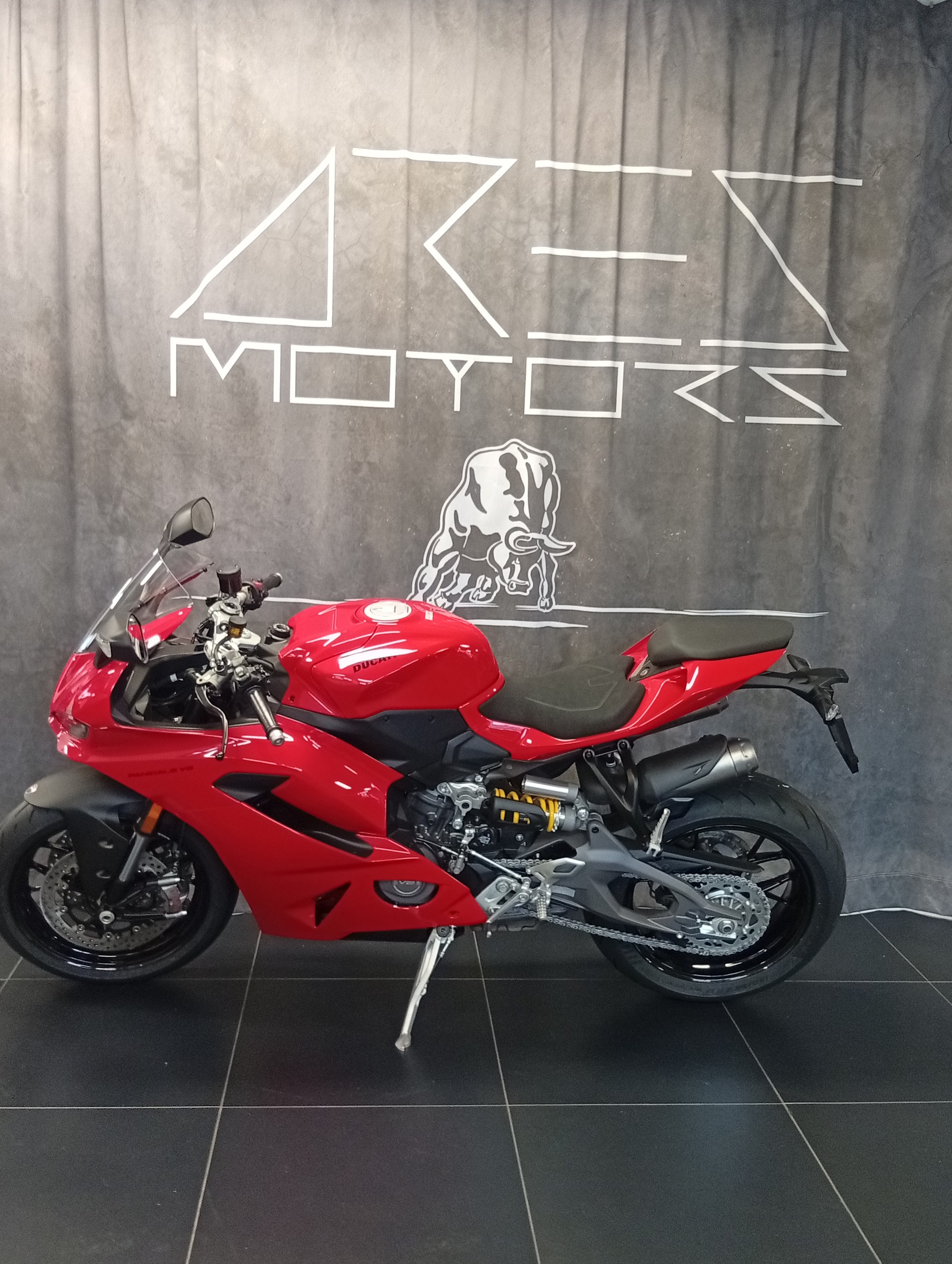DUCATI Panigale V2-image-4