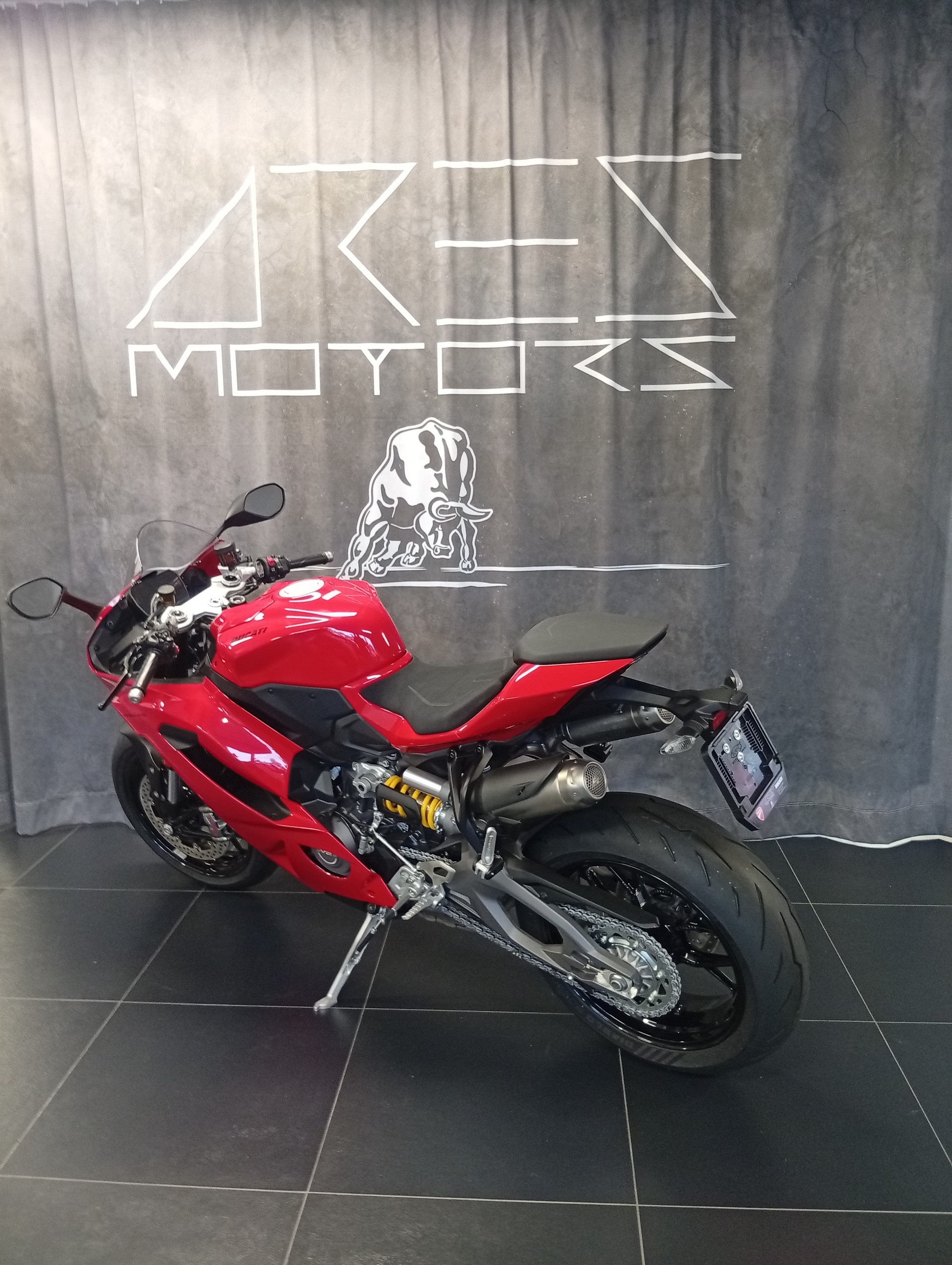 DUCATI Panigale V2-image-5