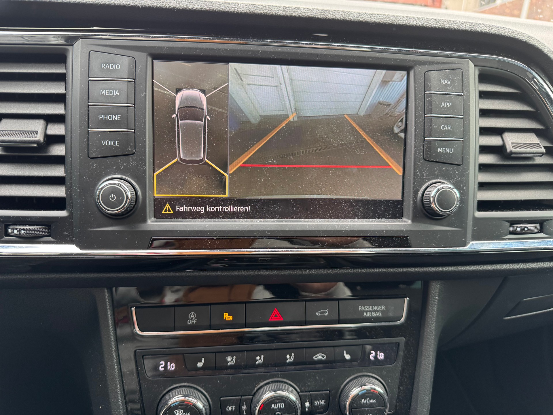 SEAT Ateca 2.0 TDI CR Xcellence 4Drive DSG-image-11