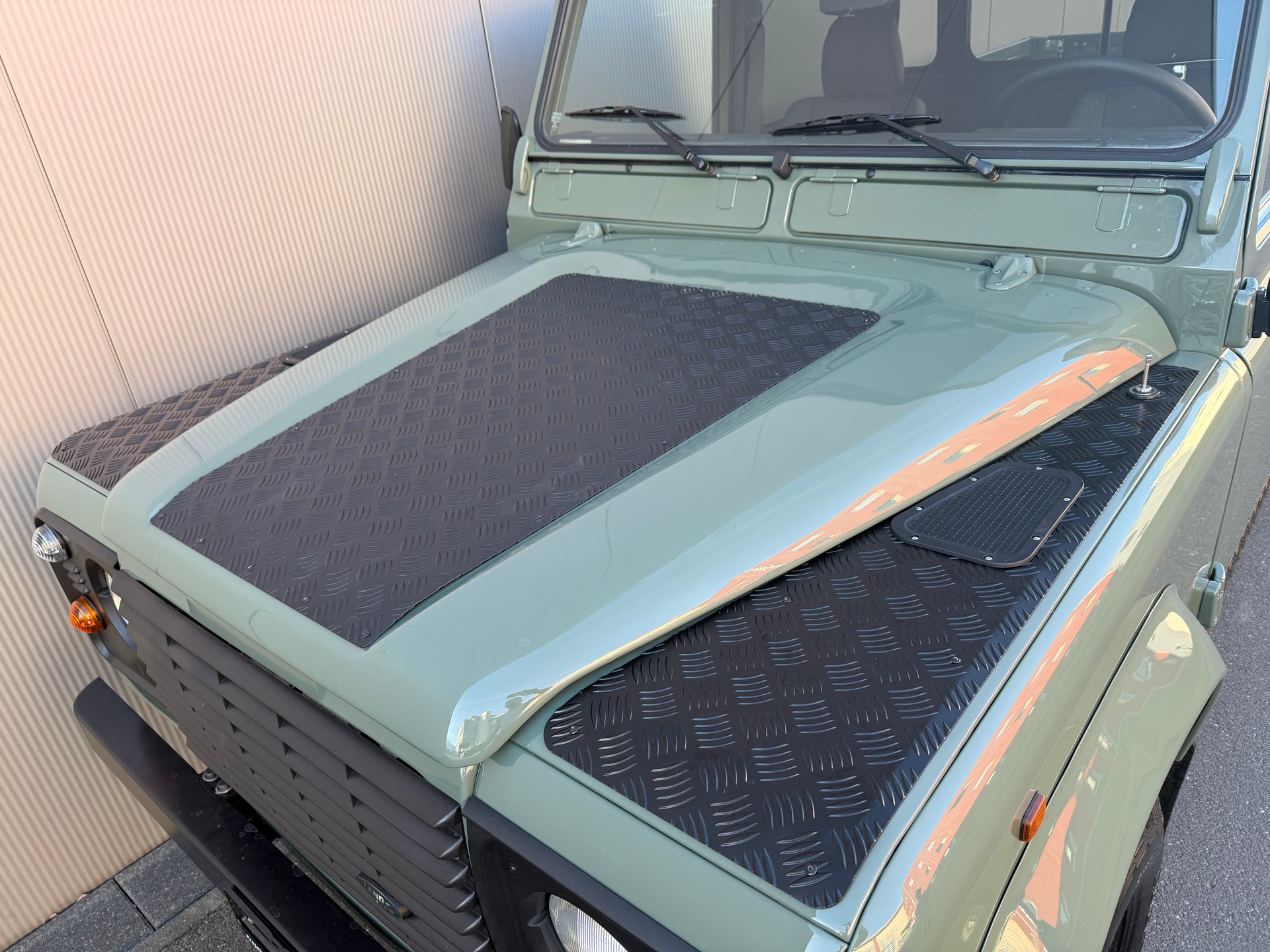 LAND ROVER Defender 130 300TDi *keswick PickUp*-image-20