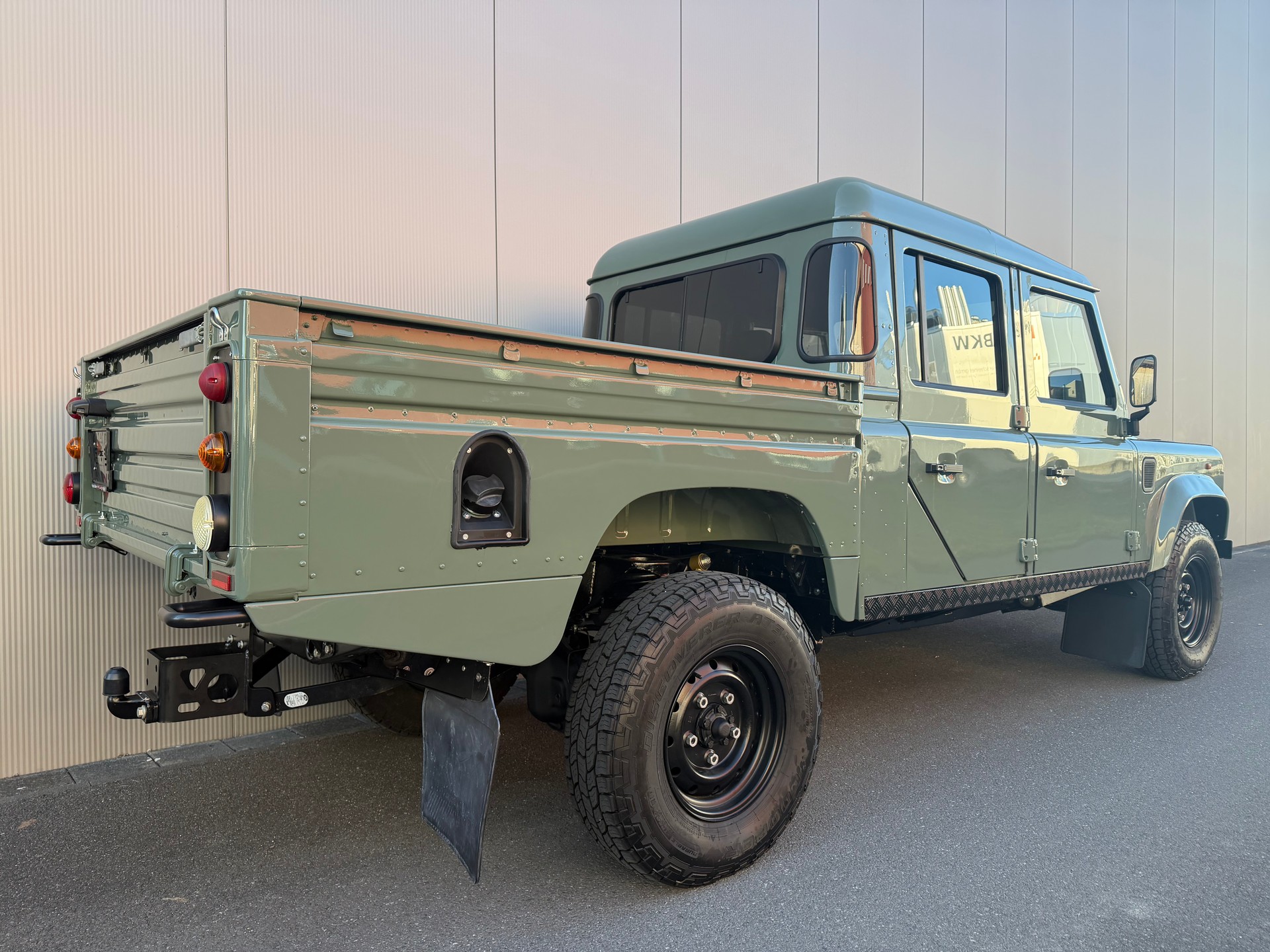 LAND ROVER Defender 130 300TDi *keswick PickUp*-image-5