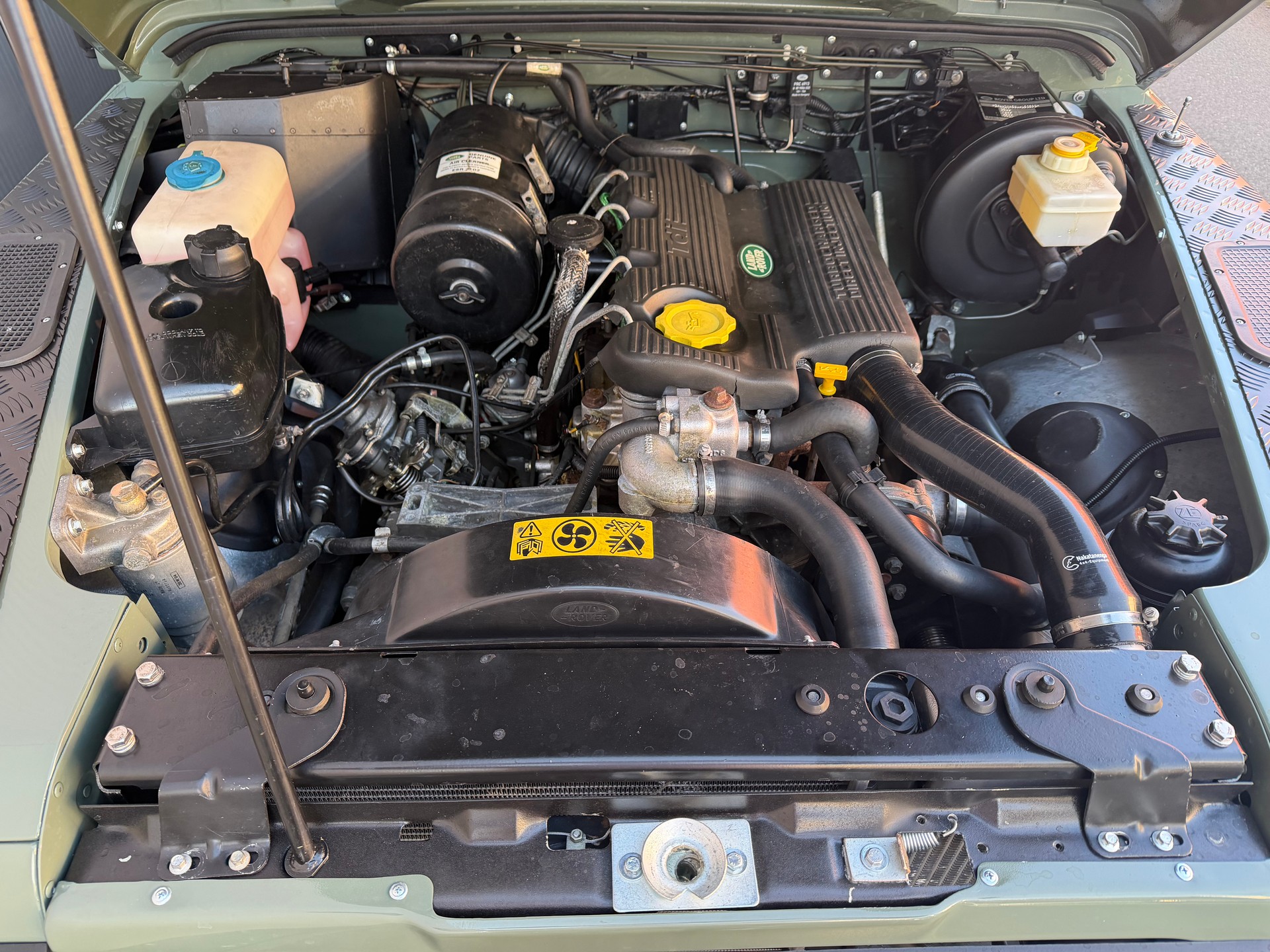 LAND ROVER Defender 130 300TDi *keswick PickUp*-image-11
