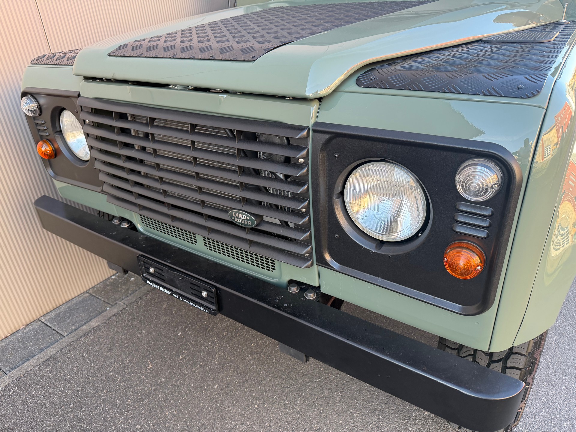LAND ROVER Defender 130 300TDi *keswick PickUp*-image-19