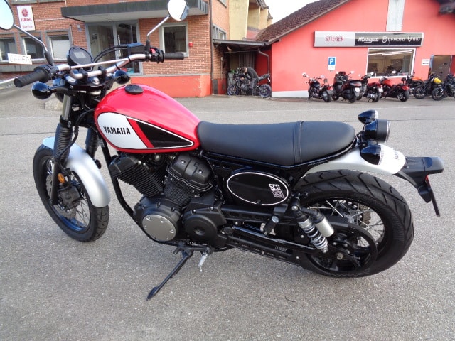 YAMAHA SCR 950 ABS-image-2