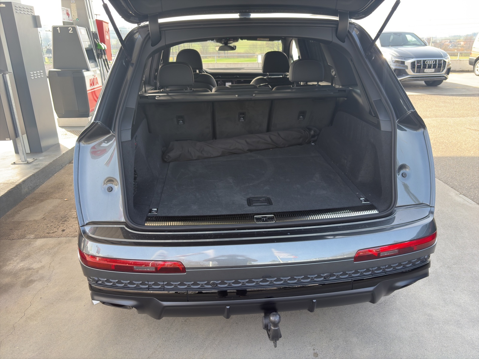 AUDI Q7 55 TFSI S line quattro tiptronic-image-17