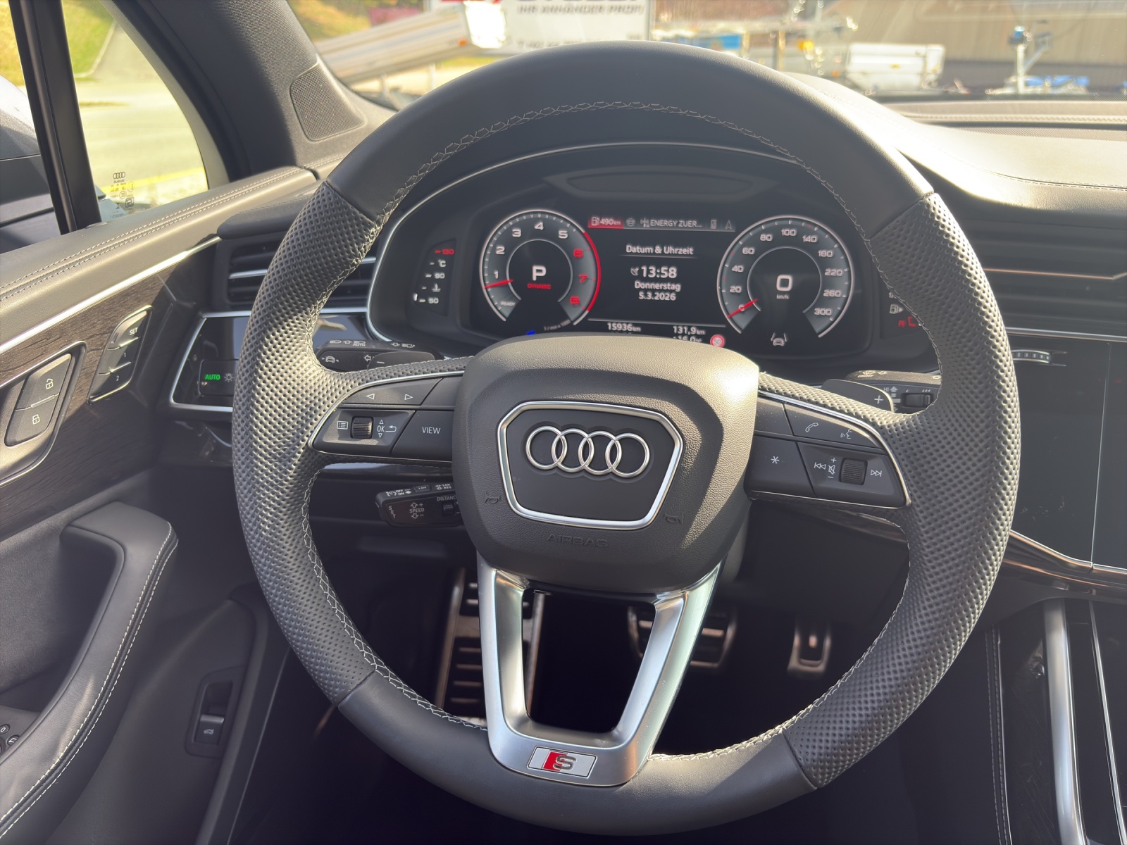 AUDI Q7 55 TFSI S line quattro tiptronic-image-10