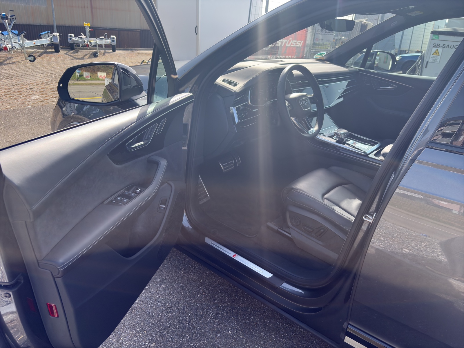 AUDI Q7 55 TFSI S line quattro tiptronic-image-4